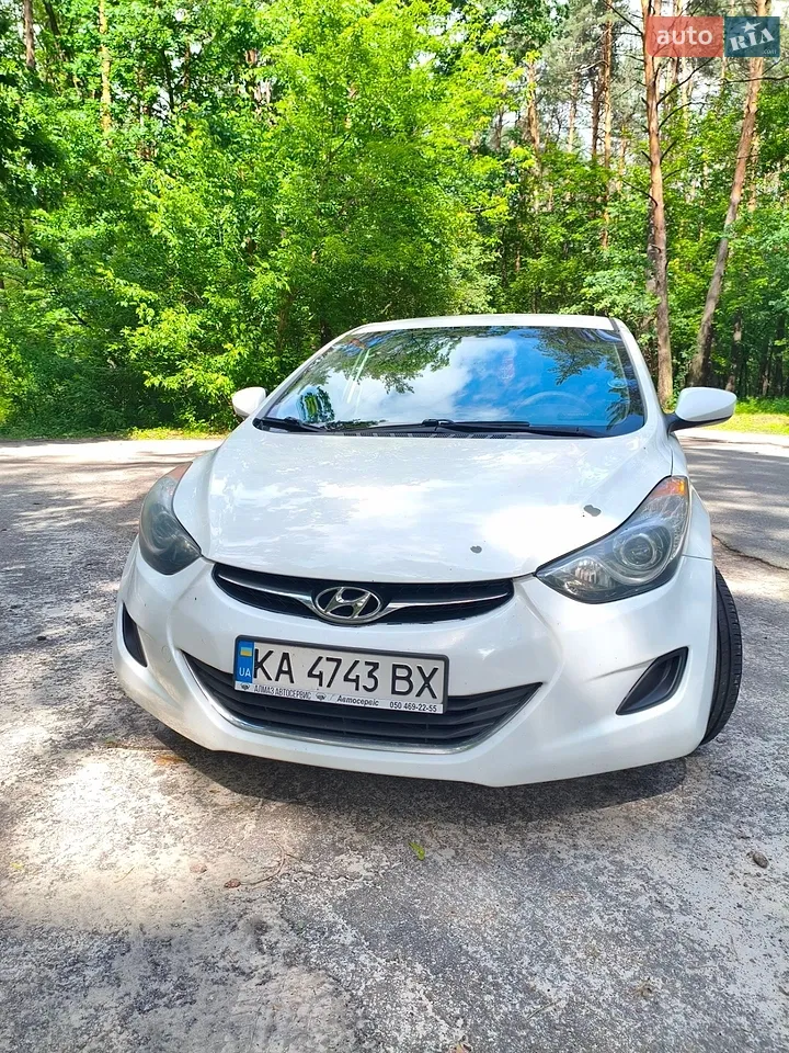 2013 Hyundai Elantra - мініатюра 27