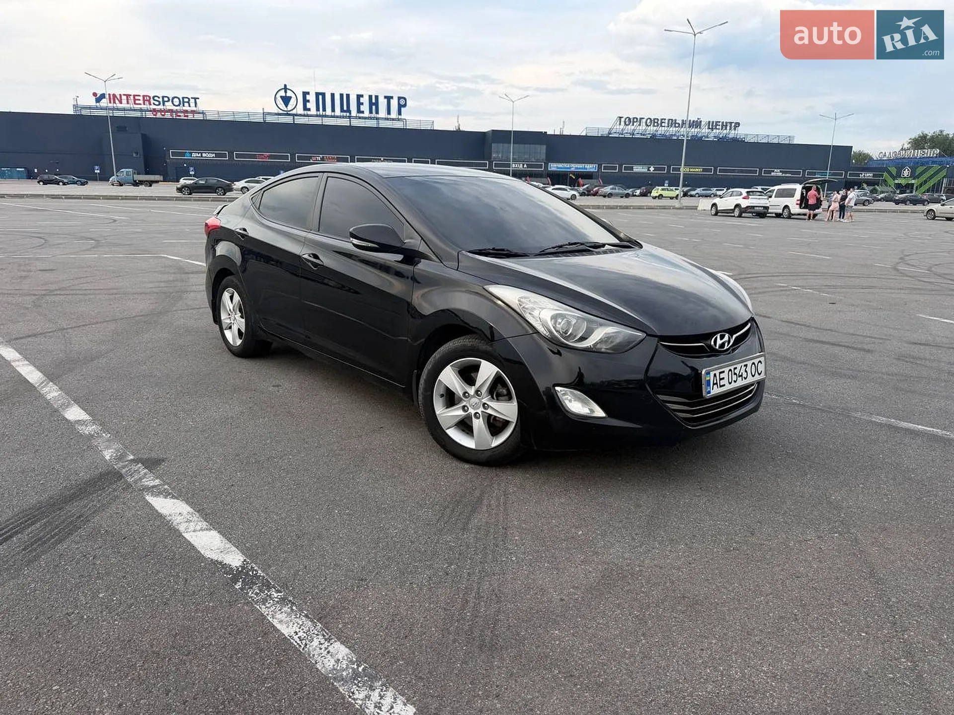 2013 Hyundai Elantra - мініатюра 3