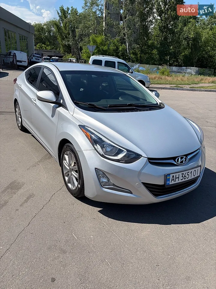 2015 Hyundai Elantra - мініатюра 24