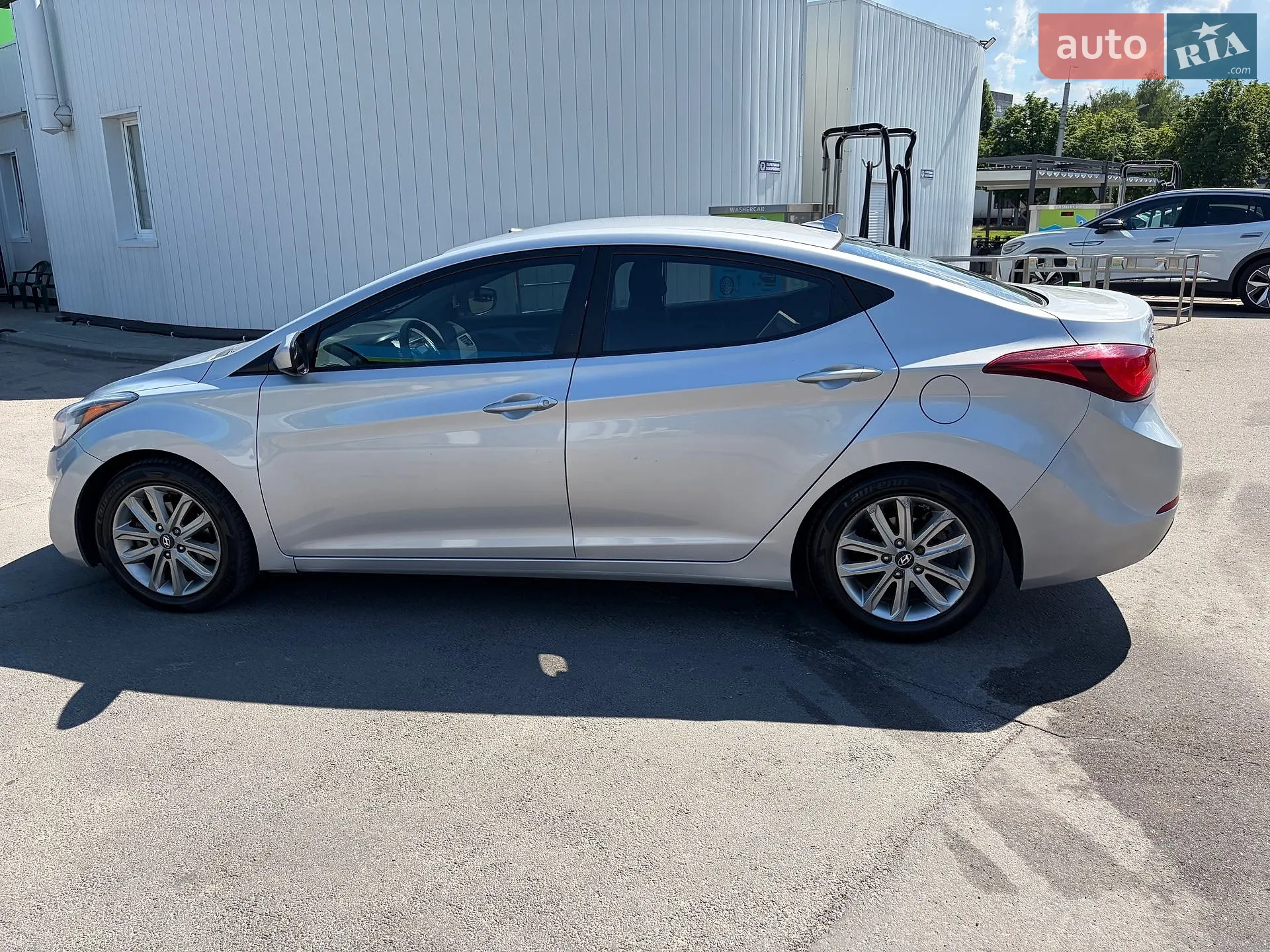 2014 Hyundai Elantra - мініатюра 8