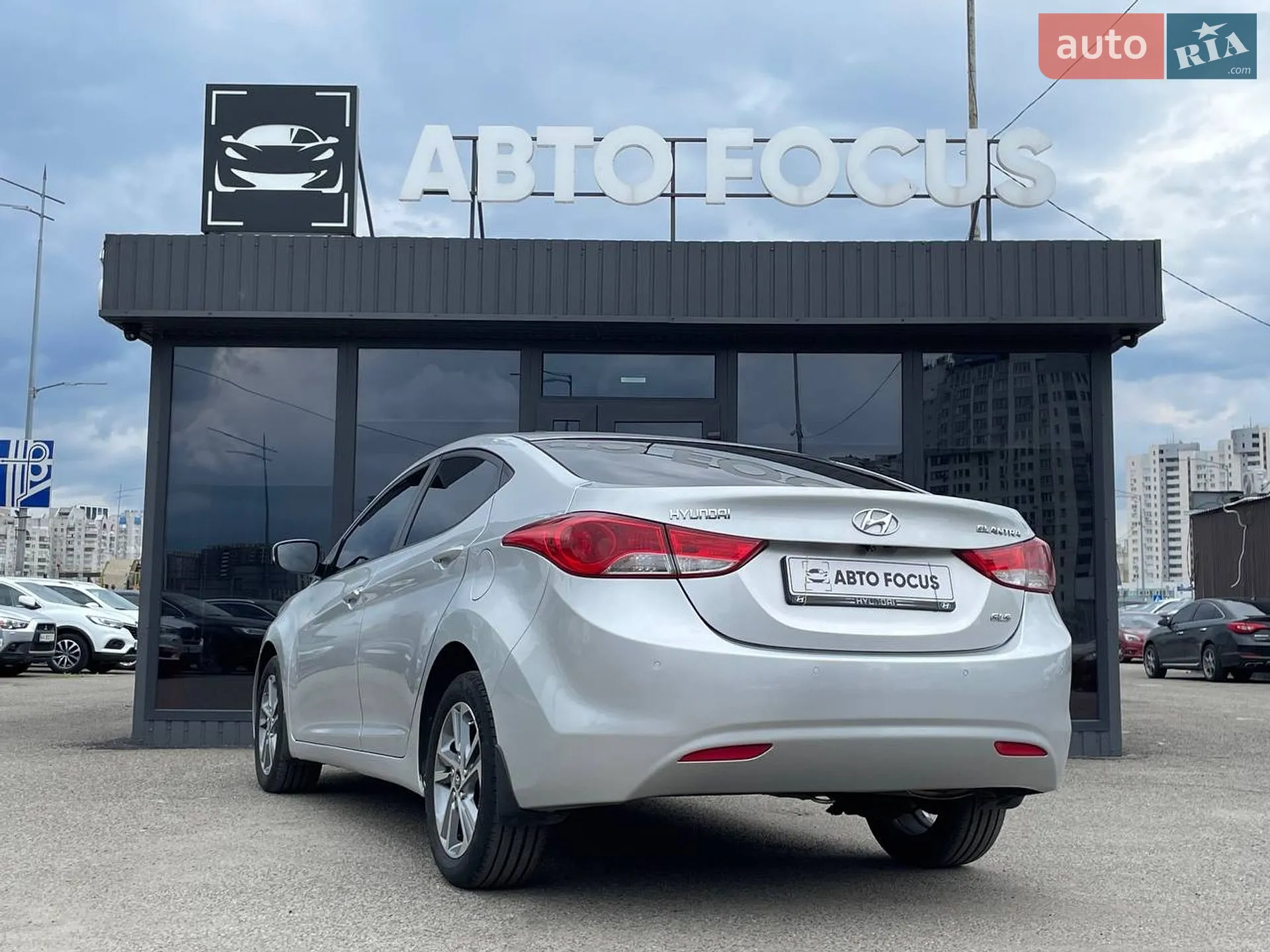 2012 Hyundai Elantra - мініатюра 5