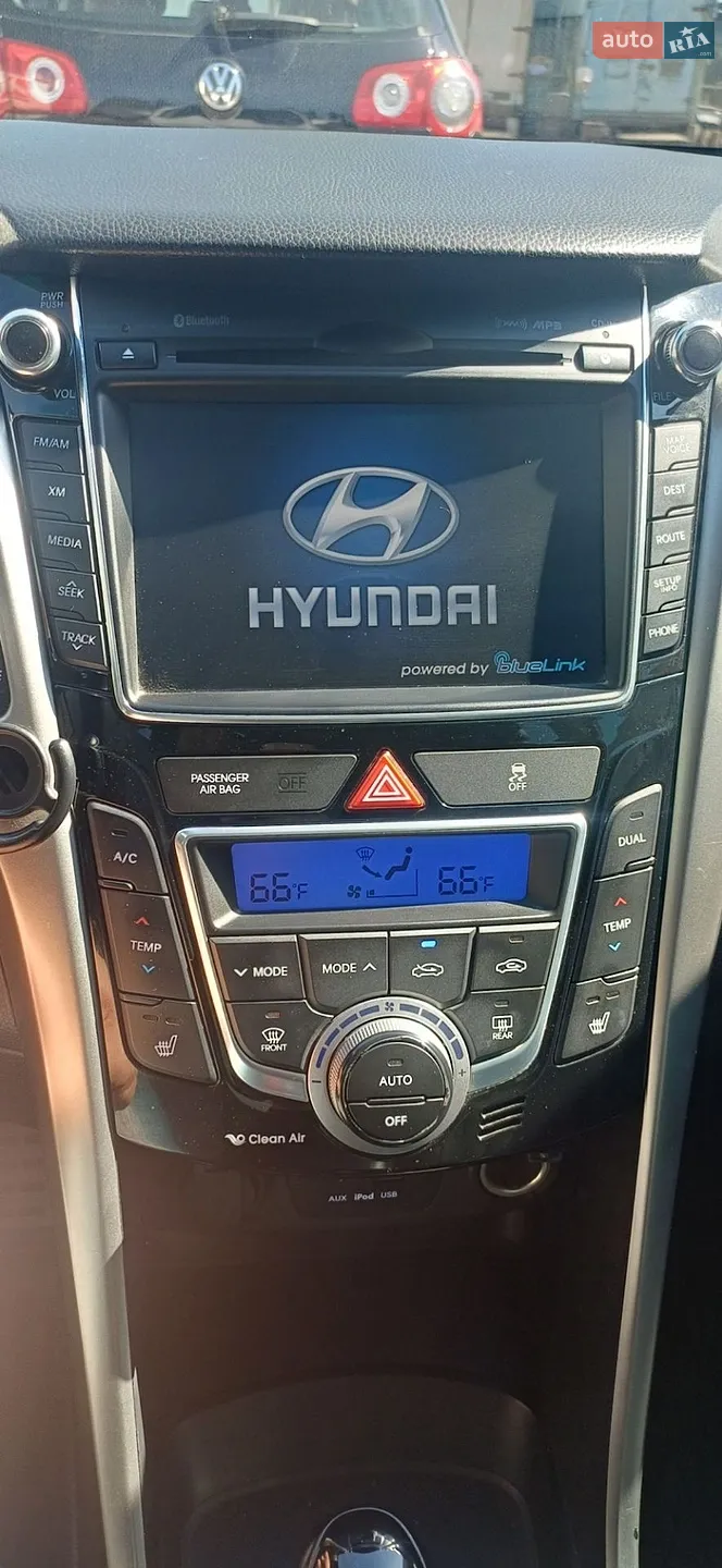 2012 Hyundai Elantra - мініатюра 16