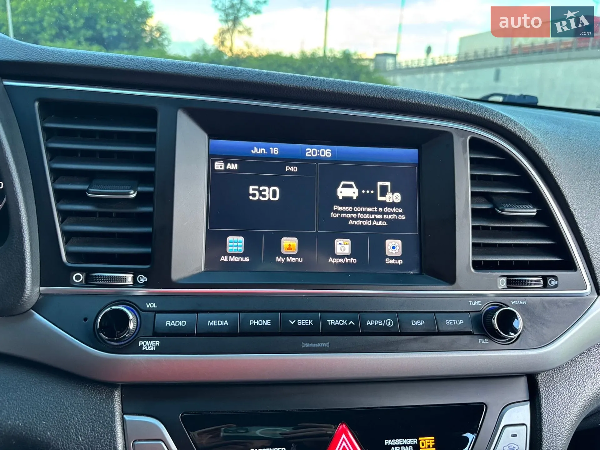 2016 Hyundai Elantra - мініатюра 14