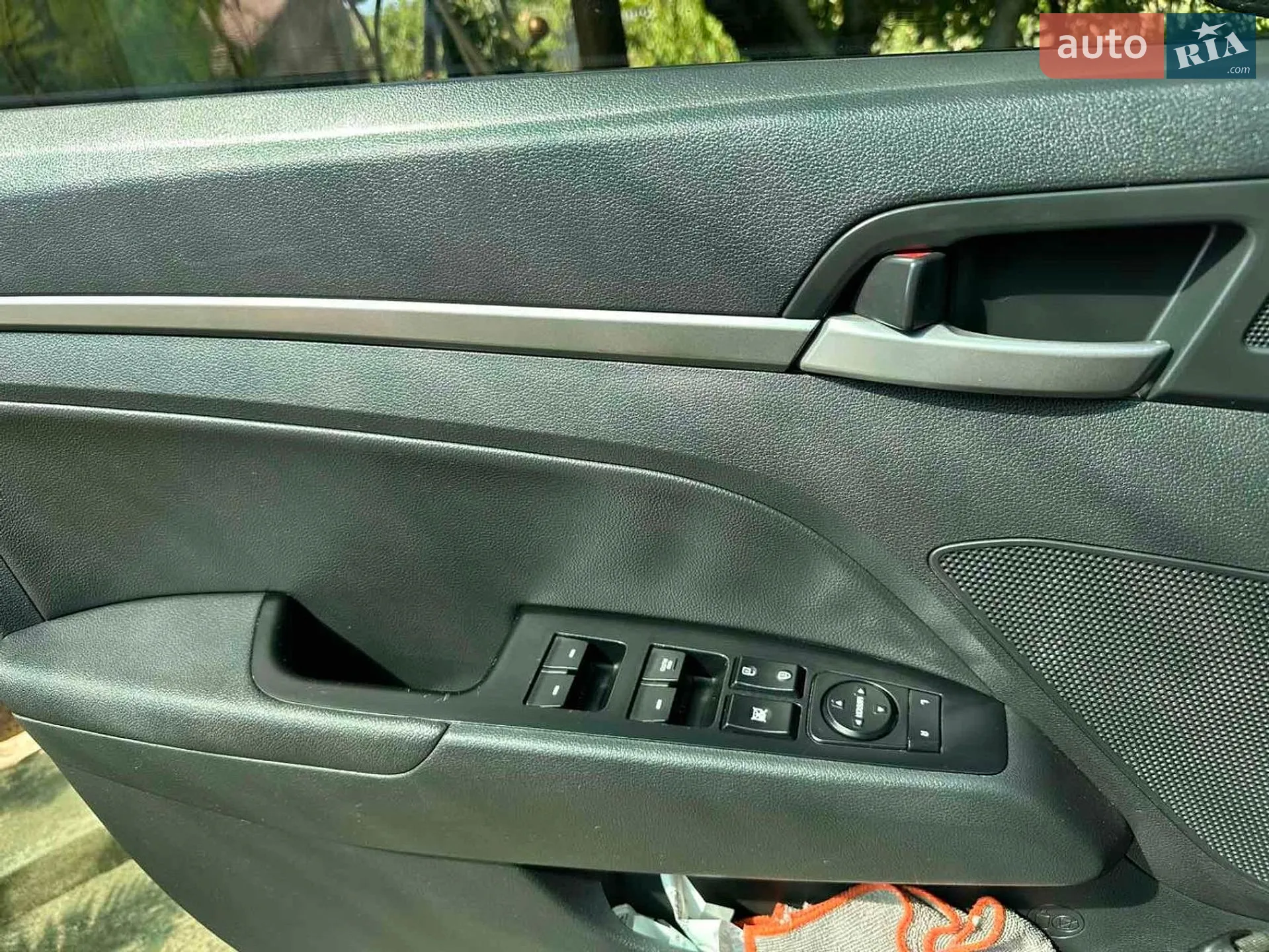 2018 Hyundai Elantra - мініатюра 5