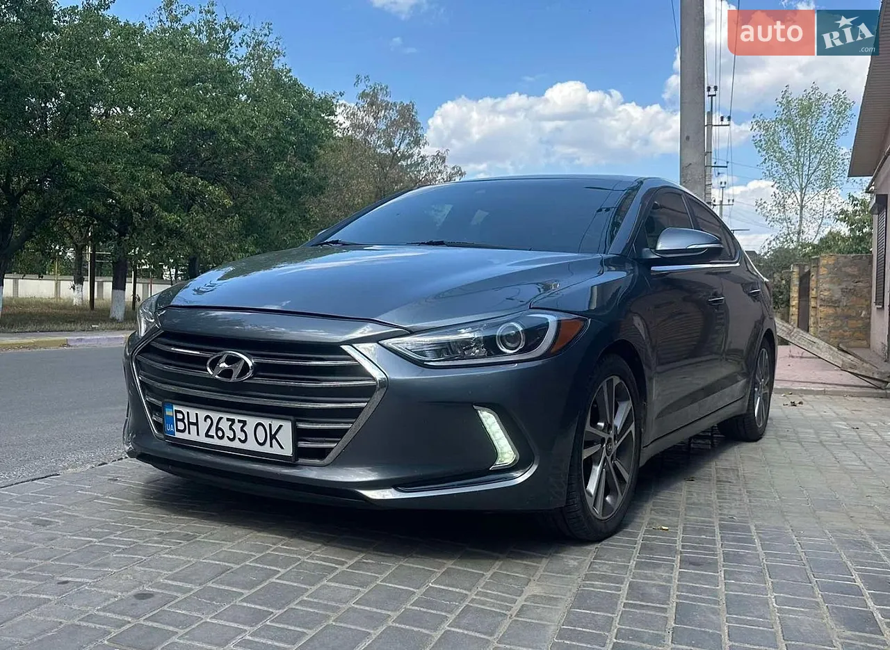 2017 Hyundai Elantra - мініатюра 12