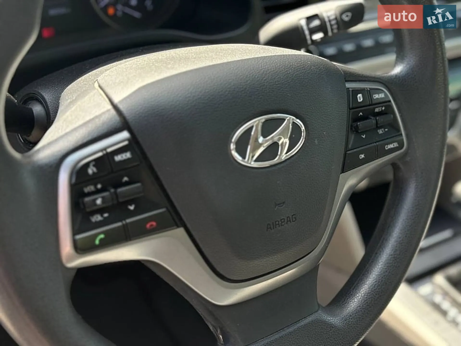 2018 Hyundai Elantra - мініатюра 9