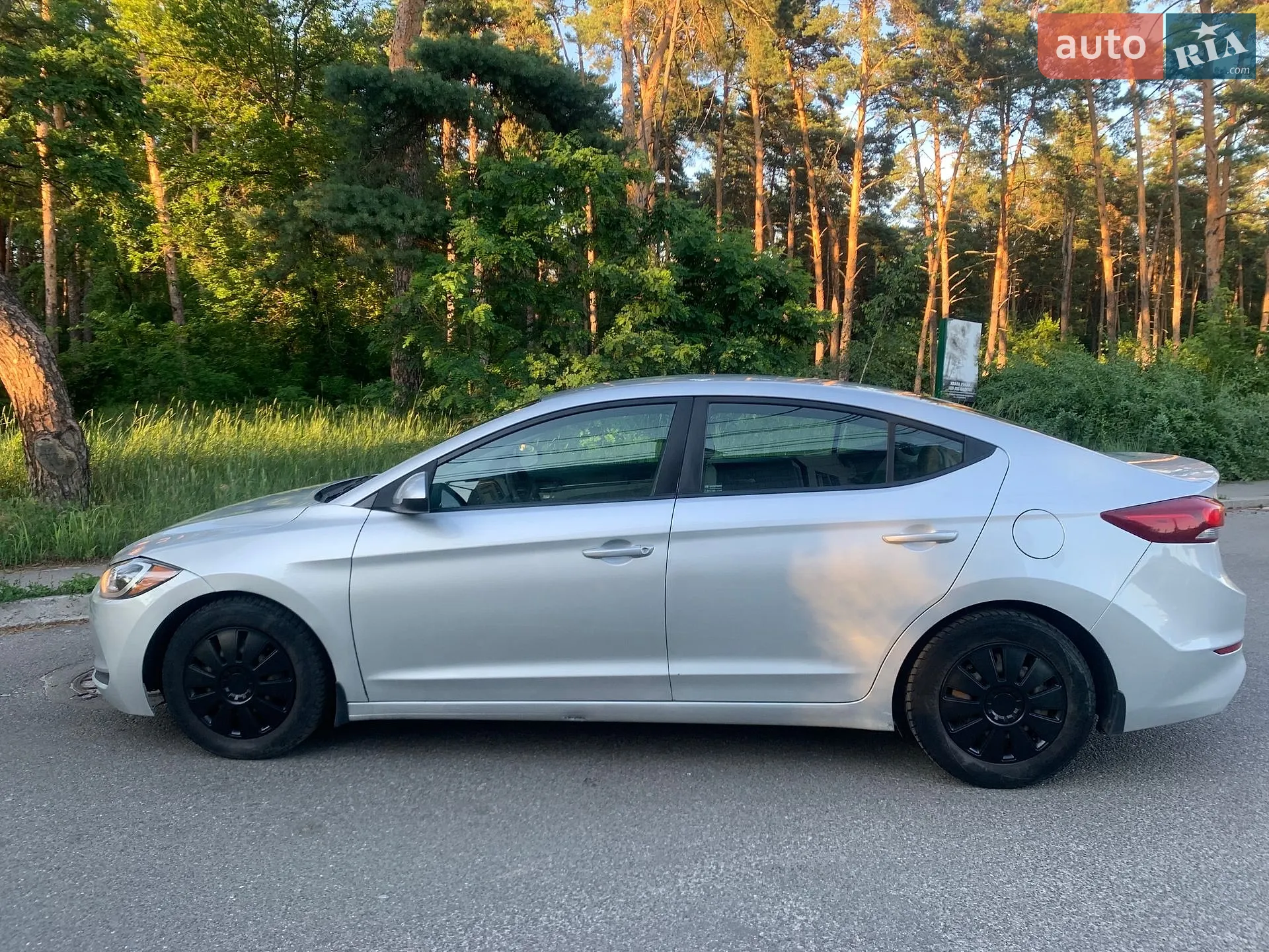 2018 Hyundai Elantra - мініатюра 6