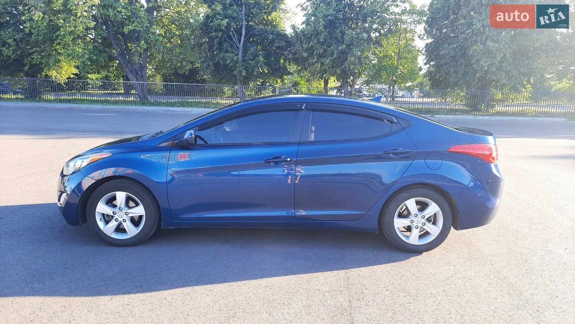 2012 Hyundai Elantra - мініатюра 7