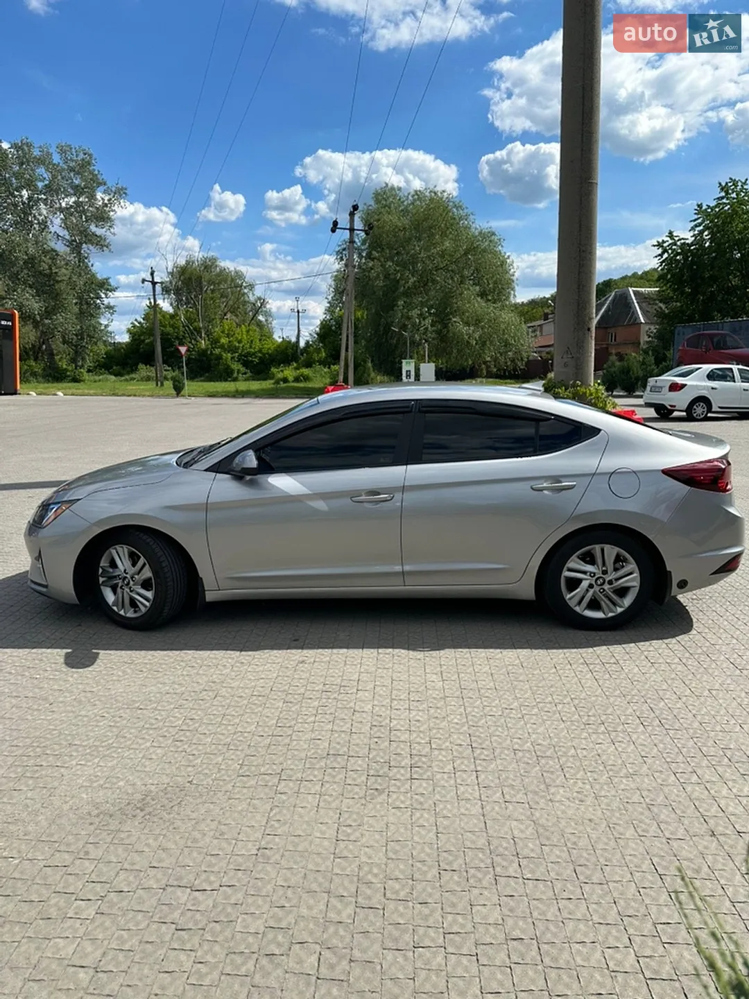 2019 Hyundai Elantra - мініатюра 5