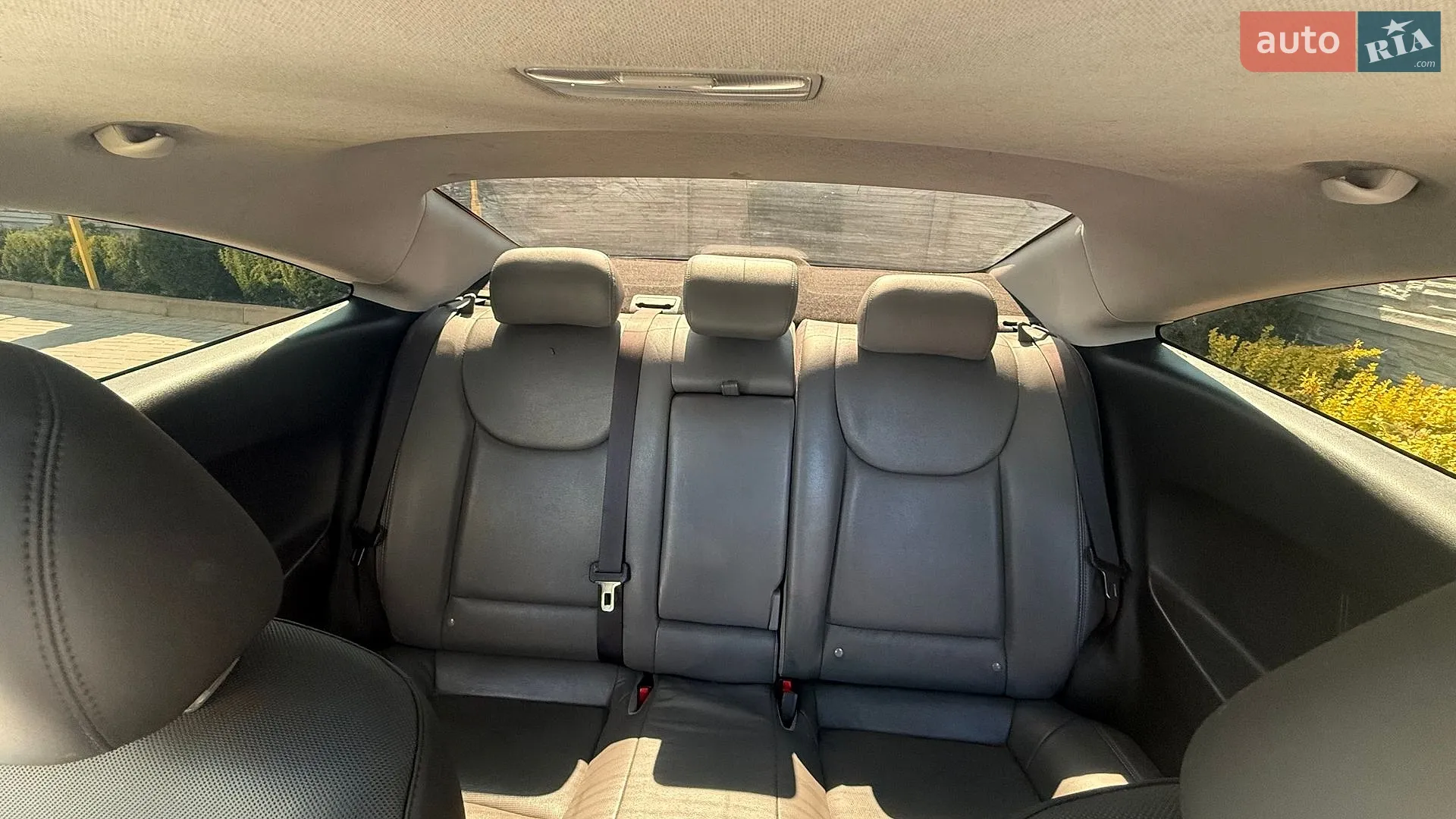 2013 Hyundai Elantra - мініатюра 12