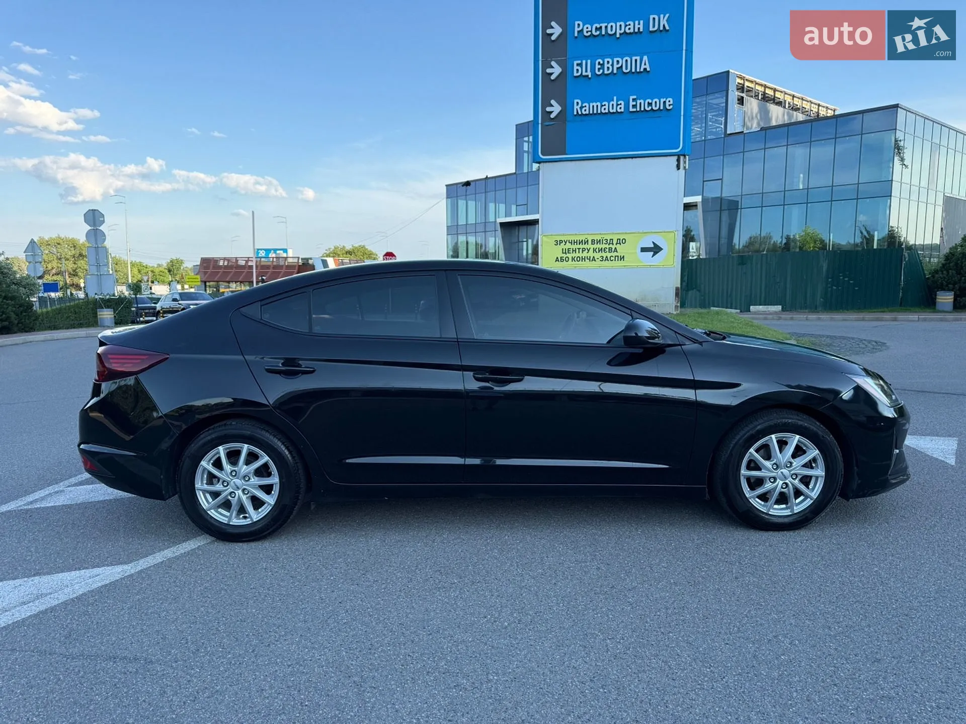 2019 Hyundai Elantra - мініатюра 7