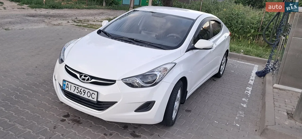 2012 Hyundai Elantra - мініатюра 18