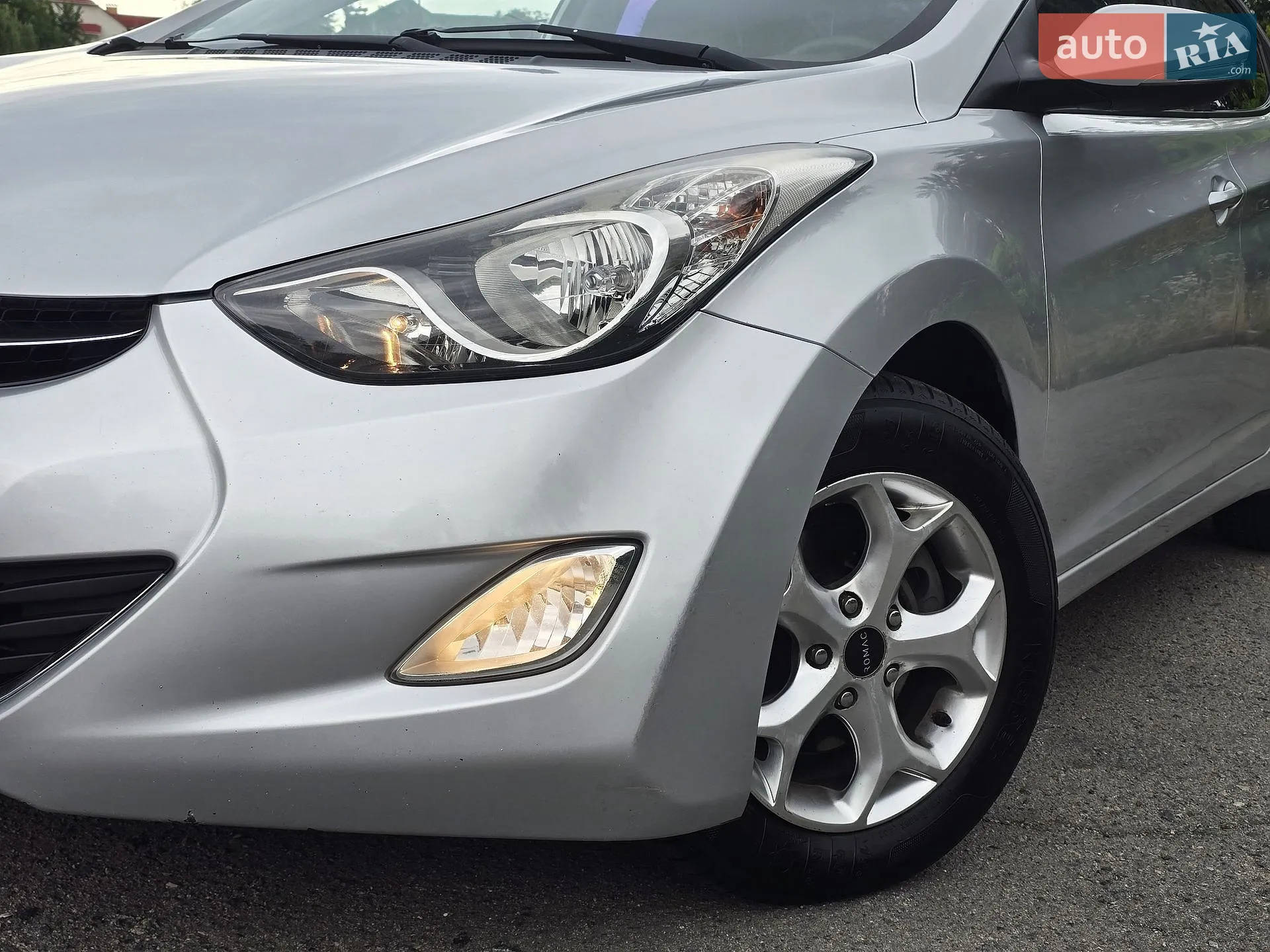 2011 Hyundai Elantra - мініатюра 13