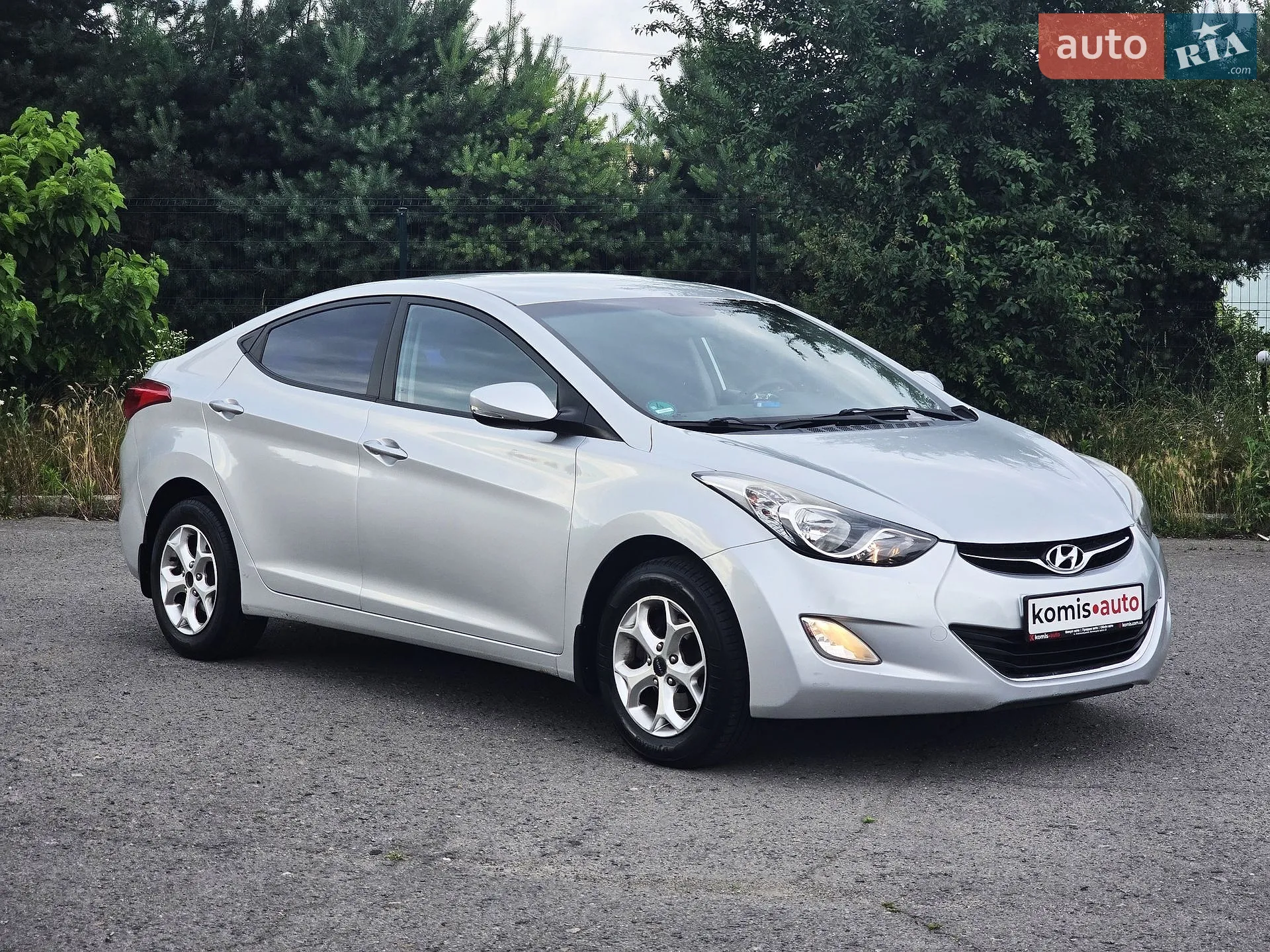 2011 Hyundai Elantra - мініатюра 3