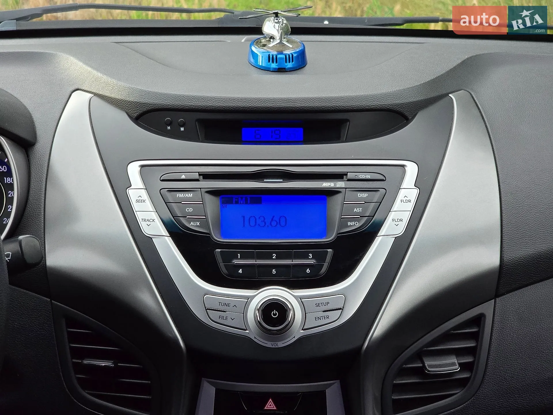 2011 Hyundai Elantra - мініатюра 32