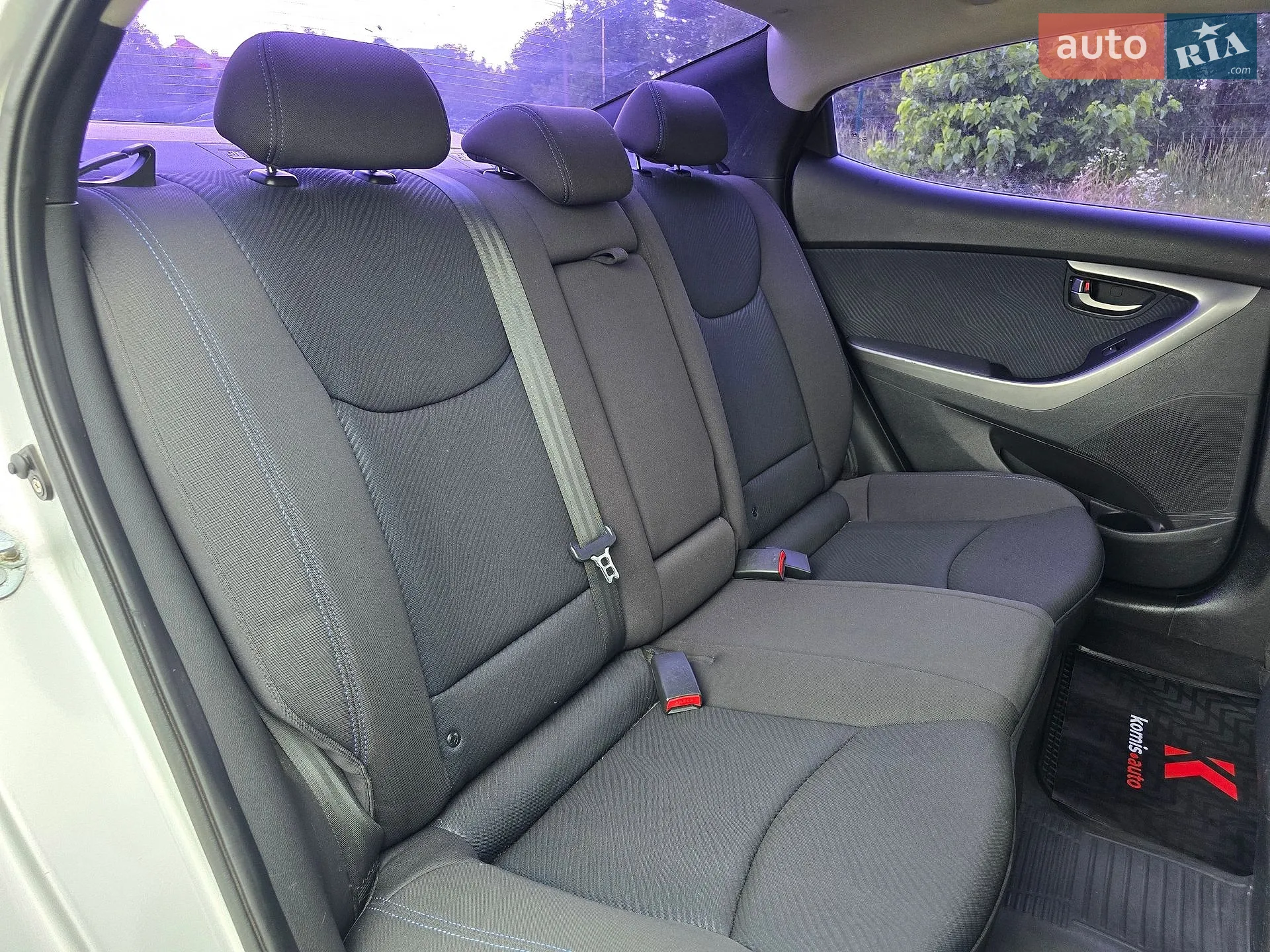 2011 Hyundai Elantra - мініатюра 58