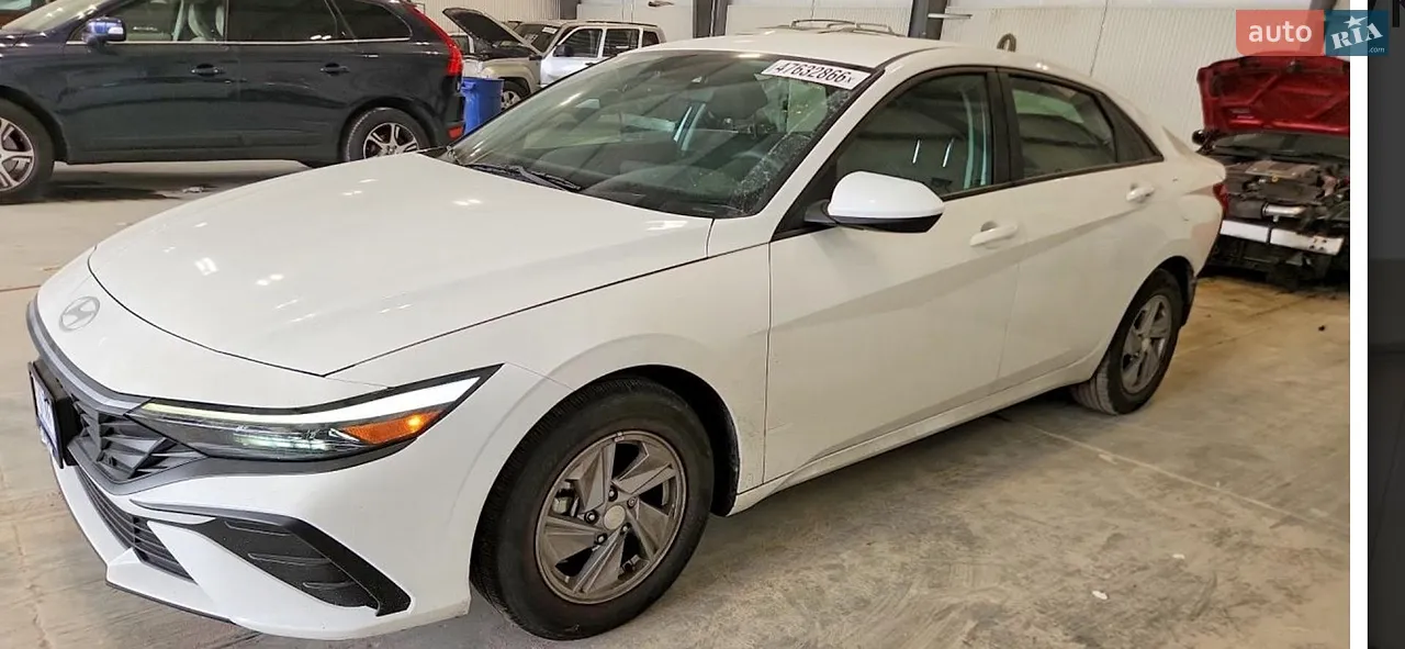 2023 Hyundai Elantra - мініатюра 9