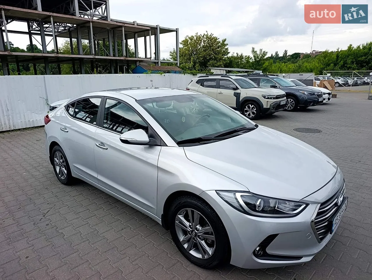 2016 Hyundai Elantra - мініатюра 23