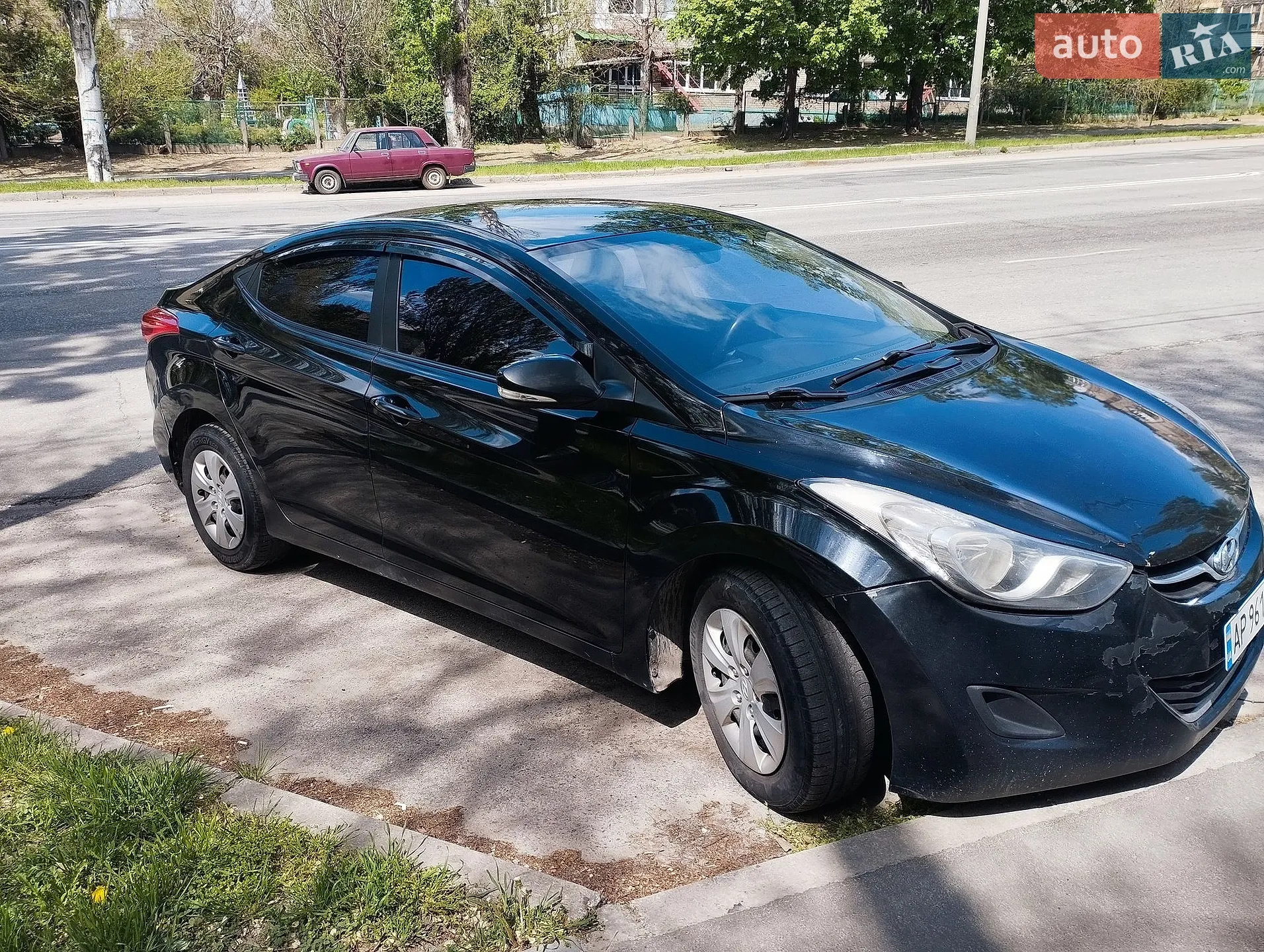 2013 Hyundai Elantra - мініатюра 12