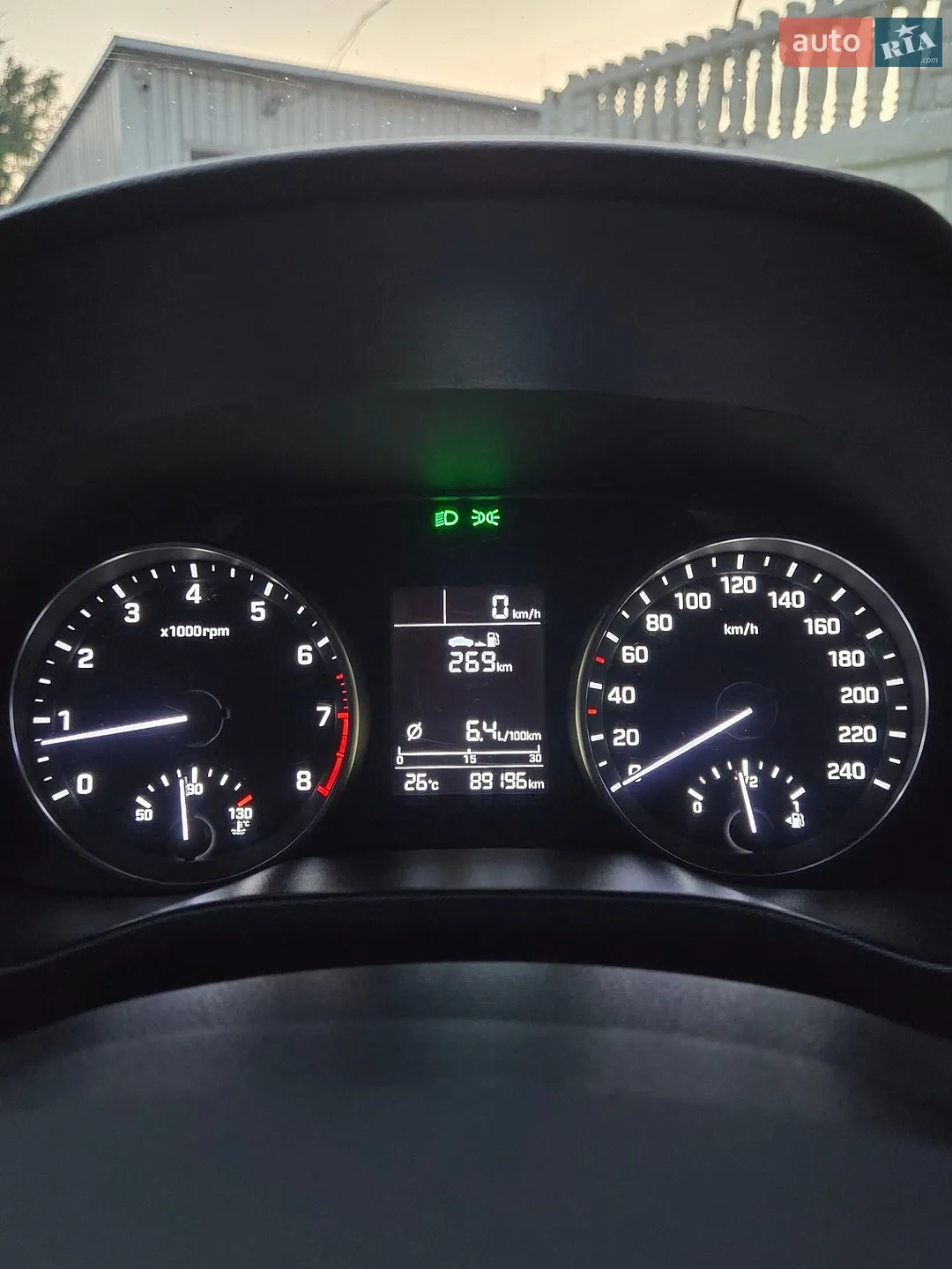 2018 Hyundai Elantra - мініатюра 28