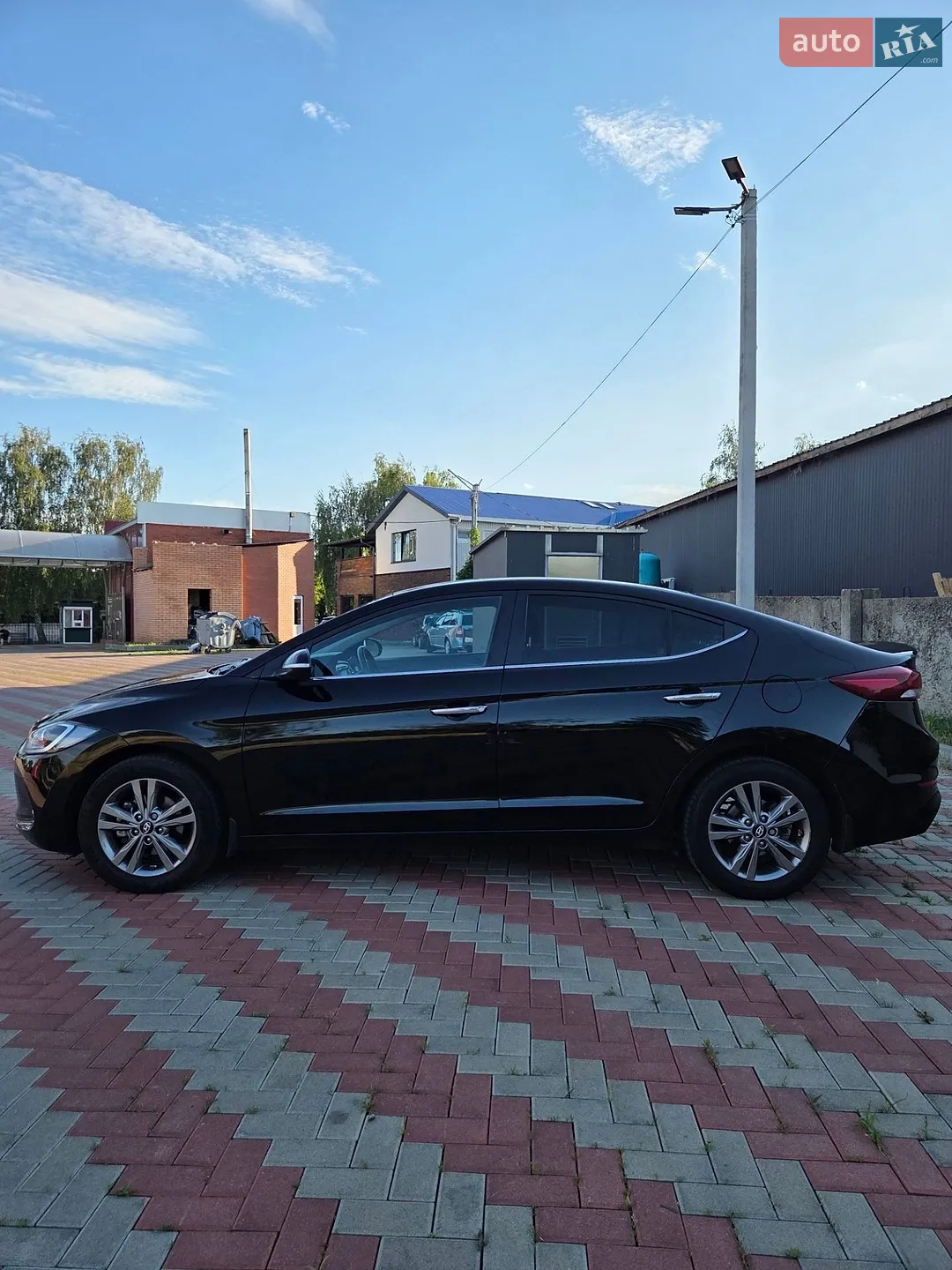 2018 Hyundai Elantra - мініатюра 11