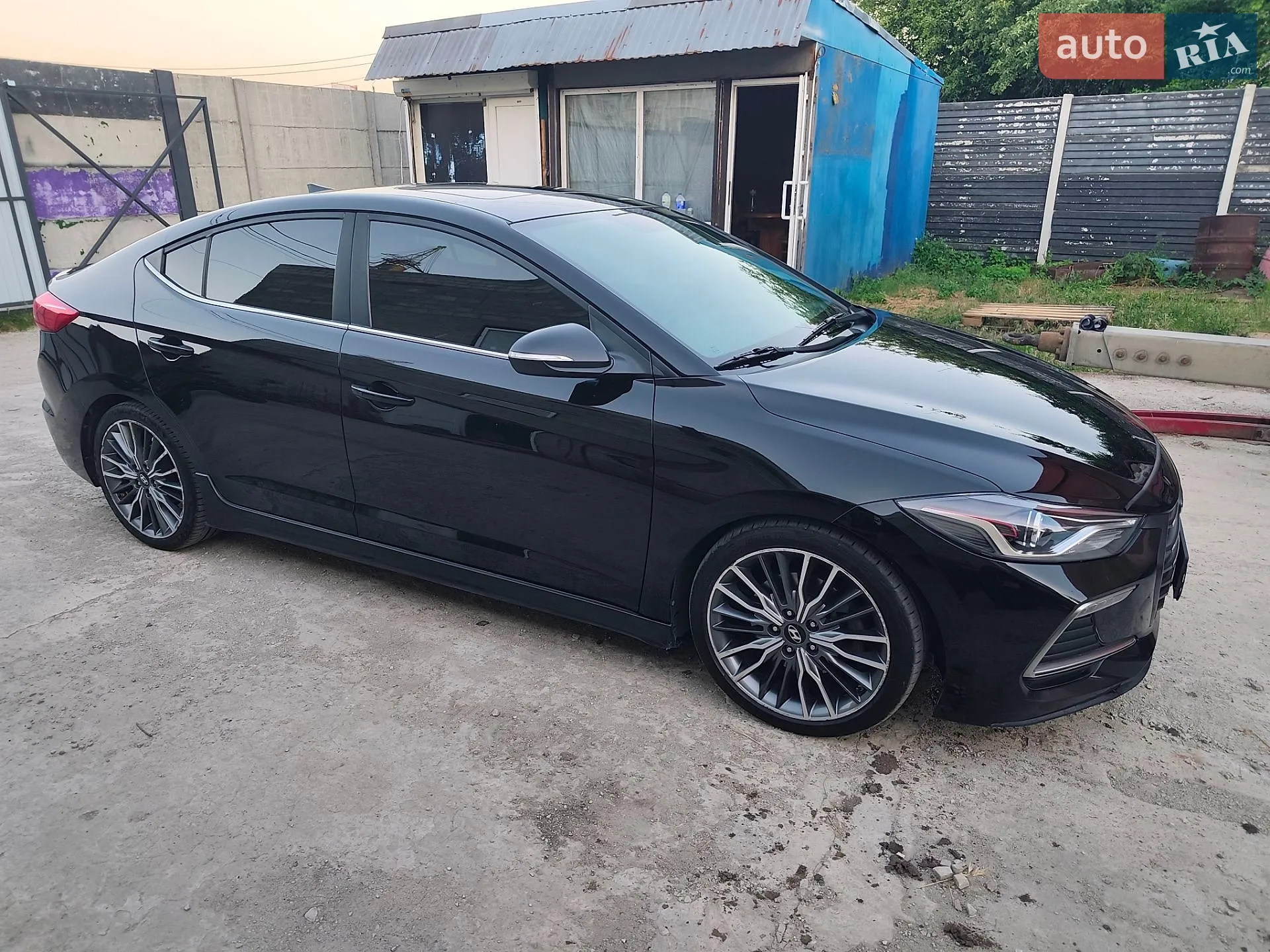 2016 Hyundai Elantra - мініатюра 7
