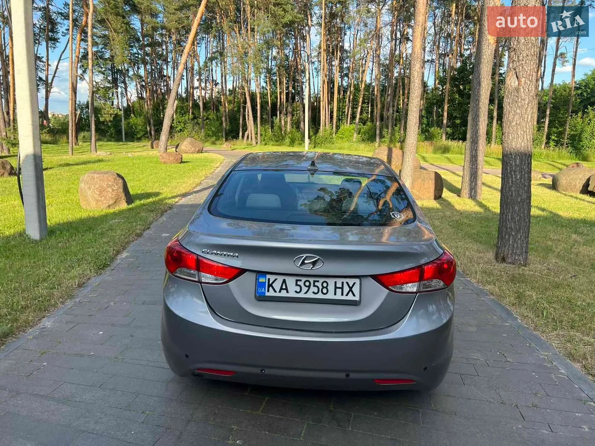 2012 Hyundai Elantra - мініатюра 10