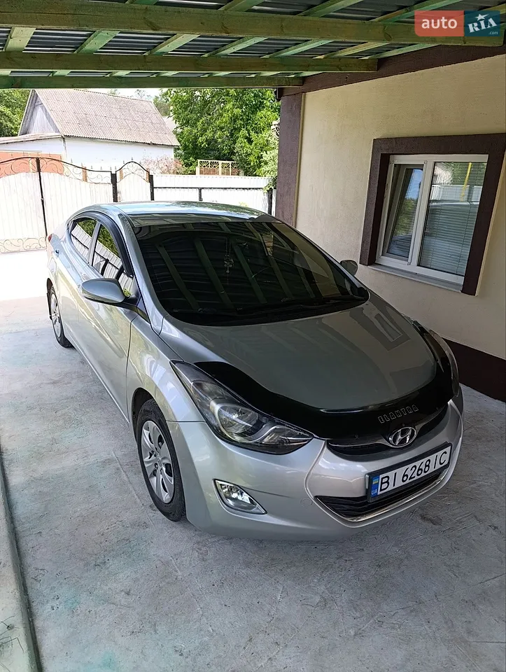 2010 Hyundai Elantra - мініатюра 27