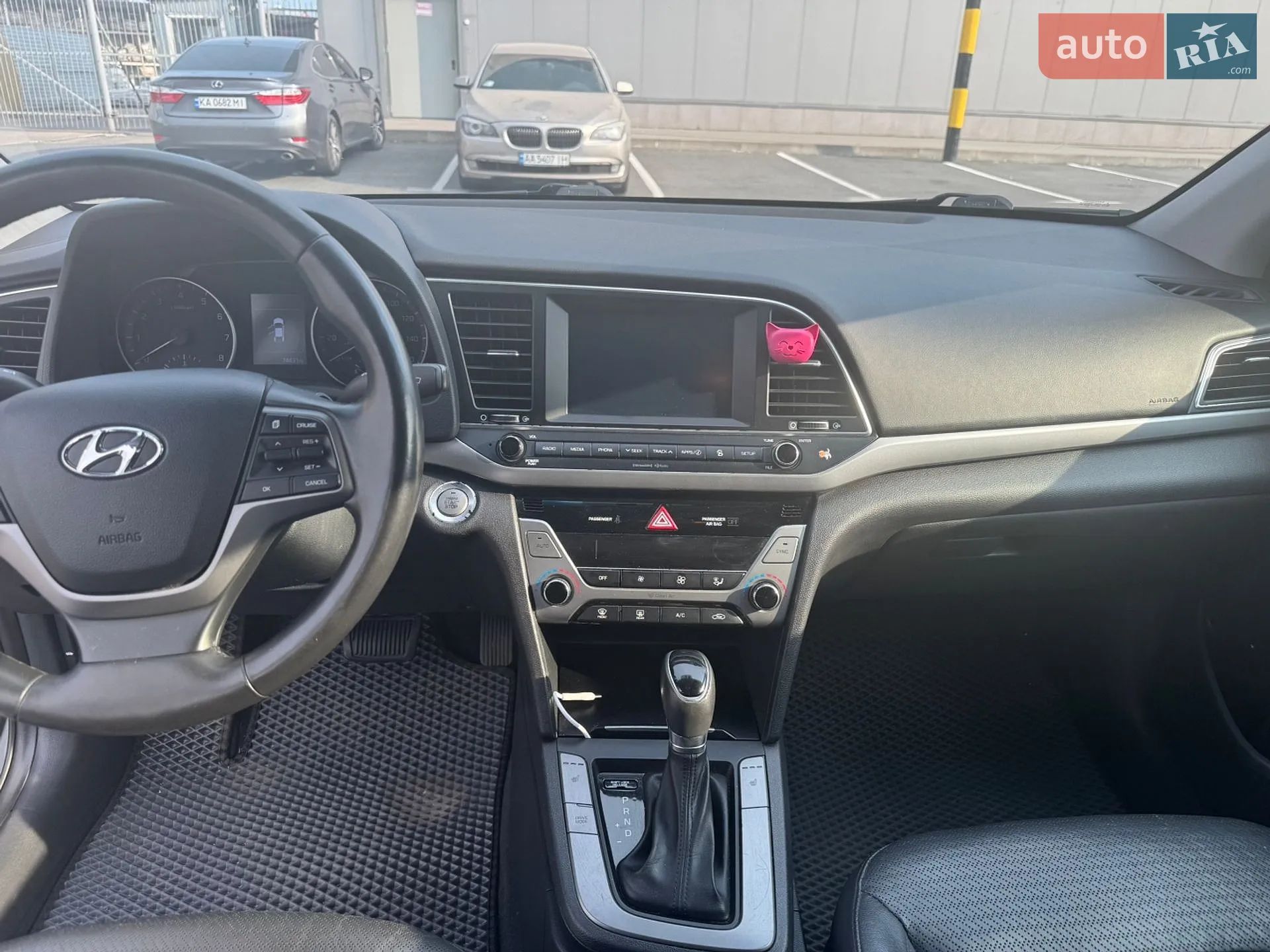 2016 Hyundai Elantra - мініатюра 8
