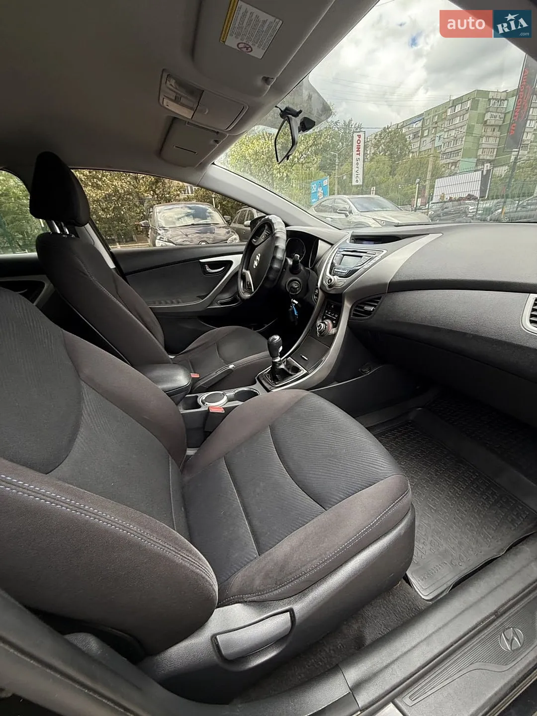 2013 Hyundai Elantra - мініатюра 25
