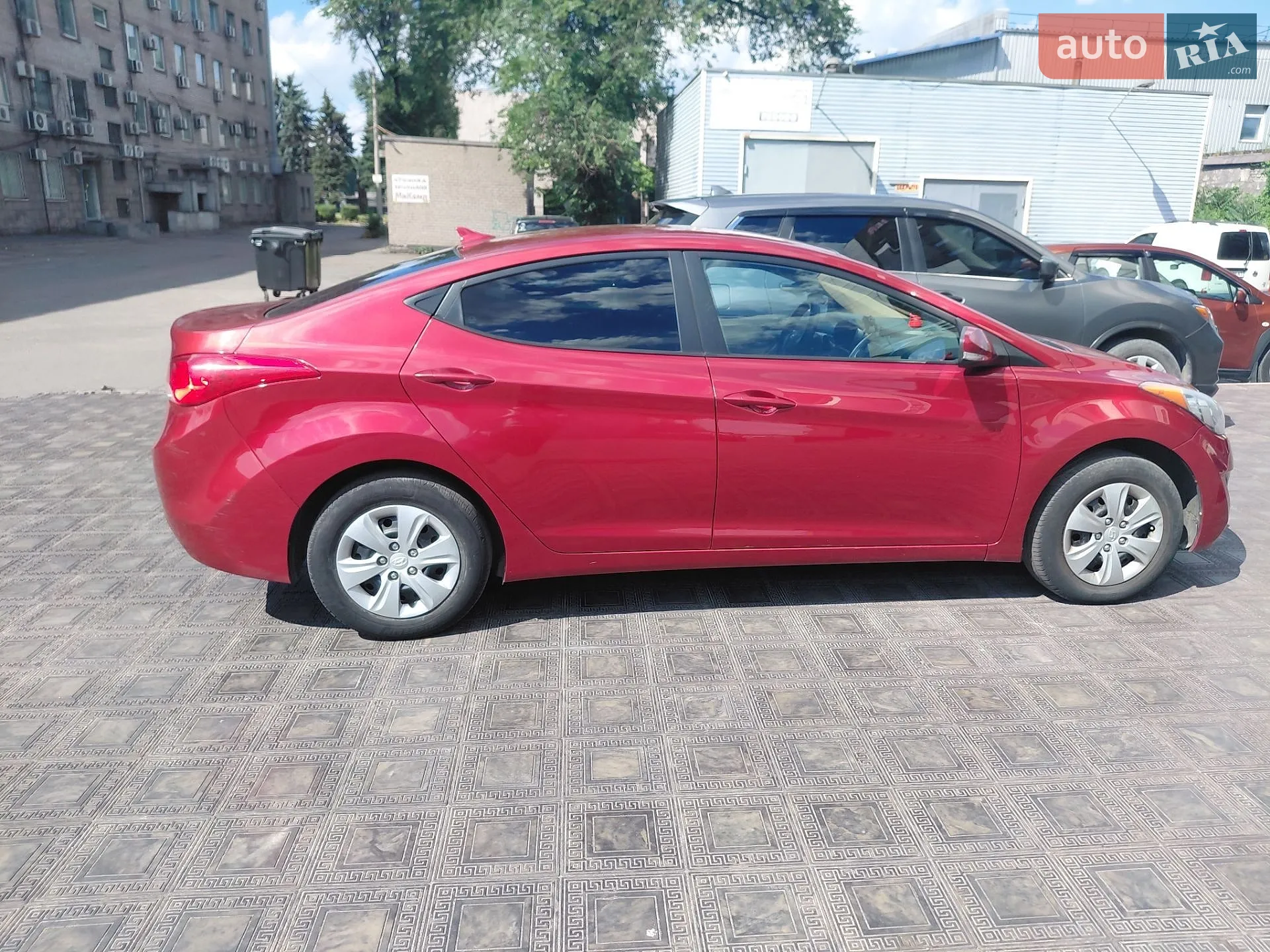 2012 Hyundai Elantra - мініатюра 11