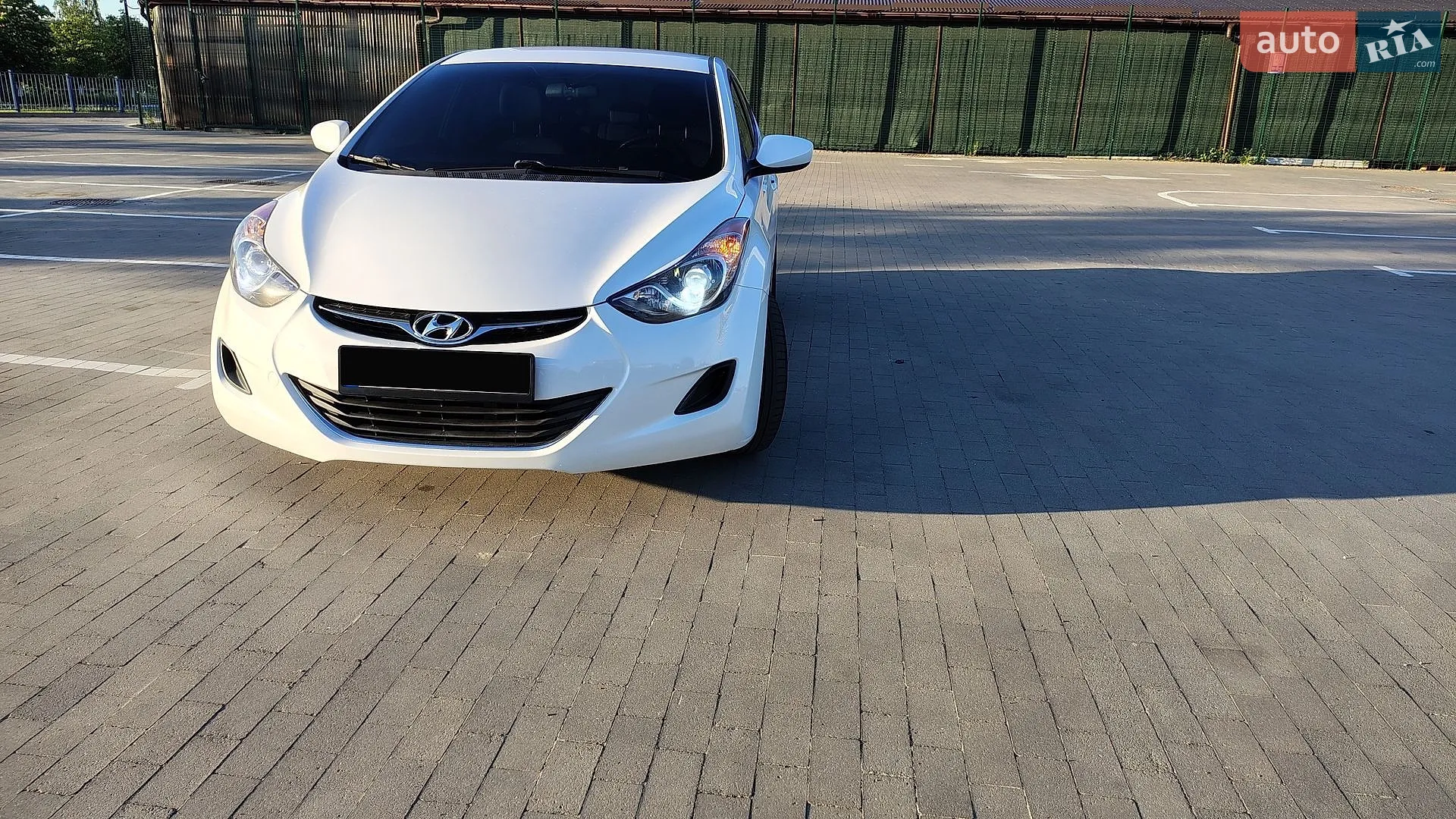 2013 Hyundai Elantra - мініатюра 6