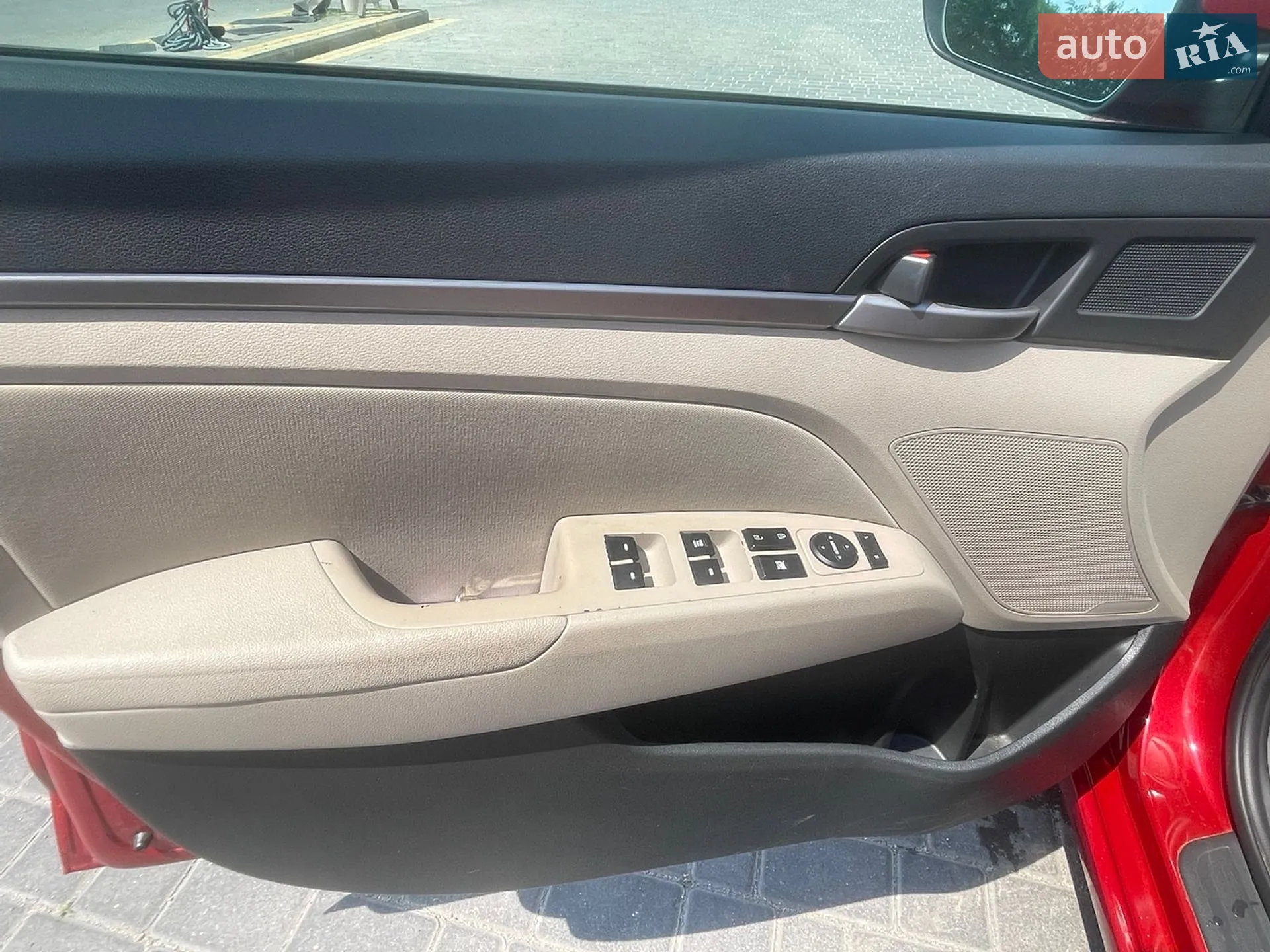2018 Hyundai Elantra - мініатюра 13