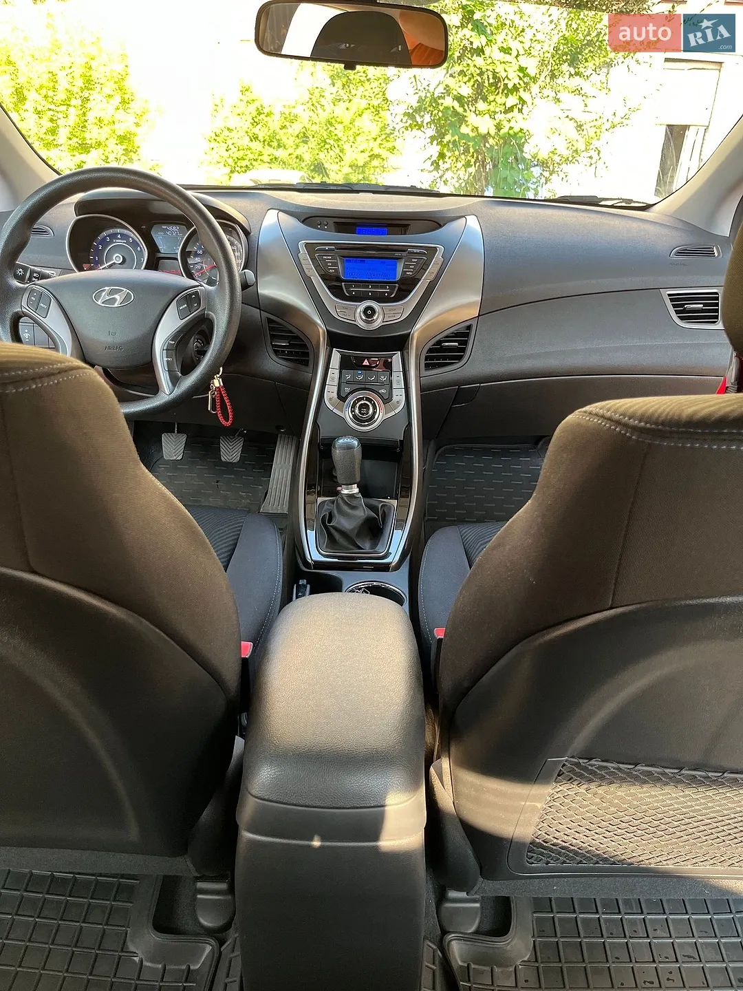 2013 Hyundai Elantra - мініатюра 8