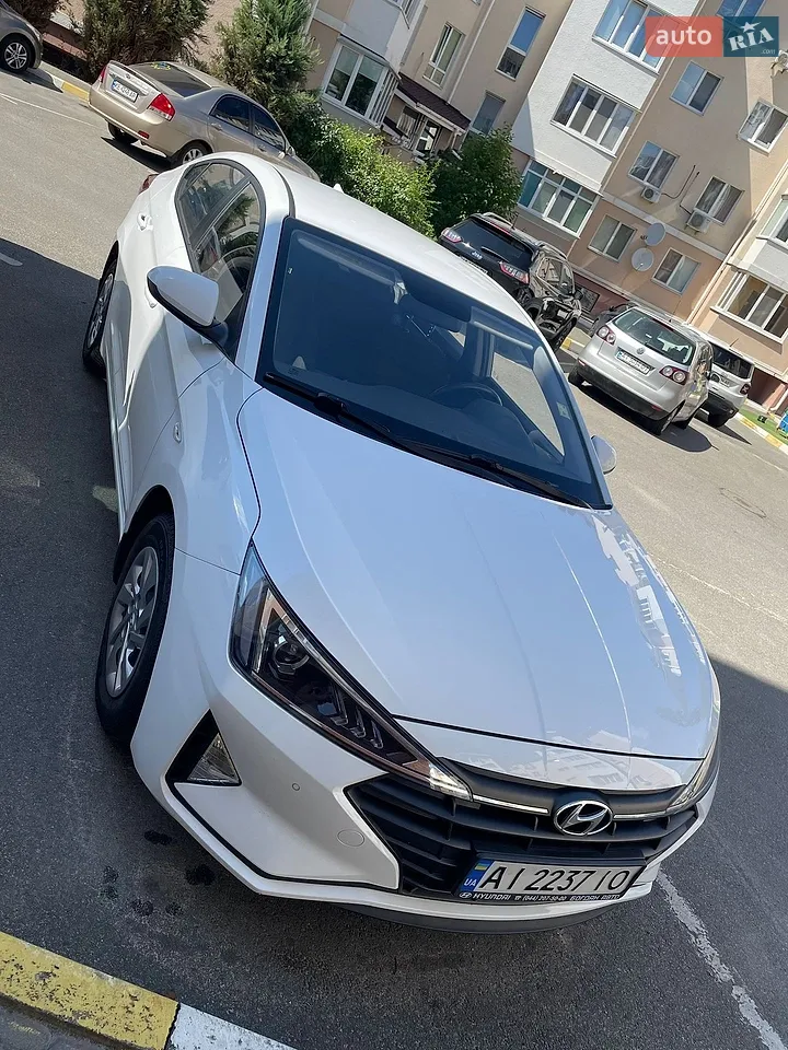 2018 Hyundai Elantra - мініатюра 33