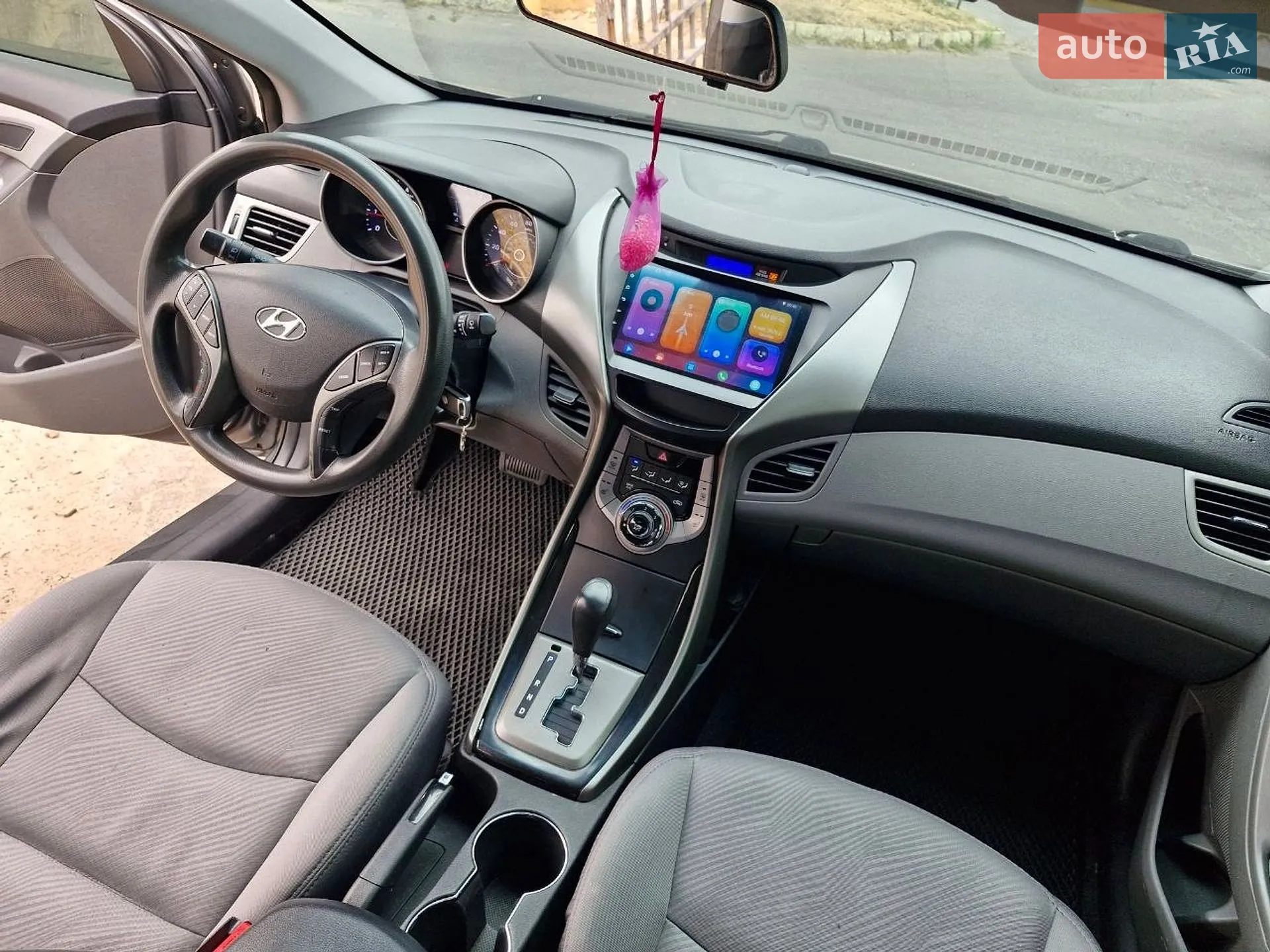 2012 Hyundai Elantra - мініатюра 17
