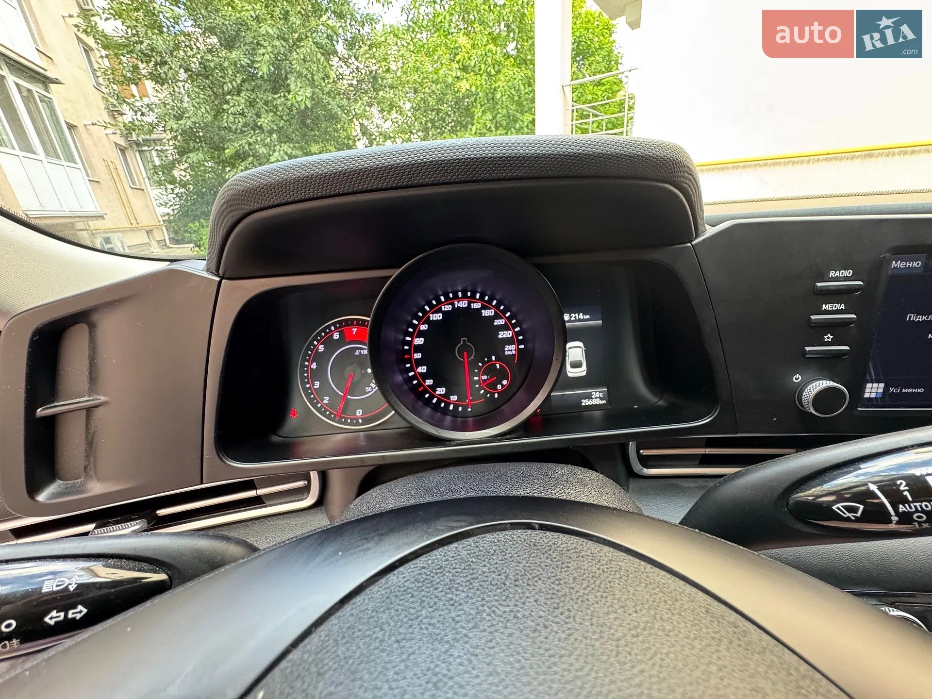 2022 Hyundai Elantra - мініатюра 18
