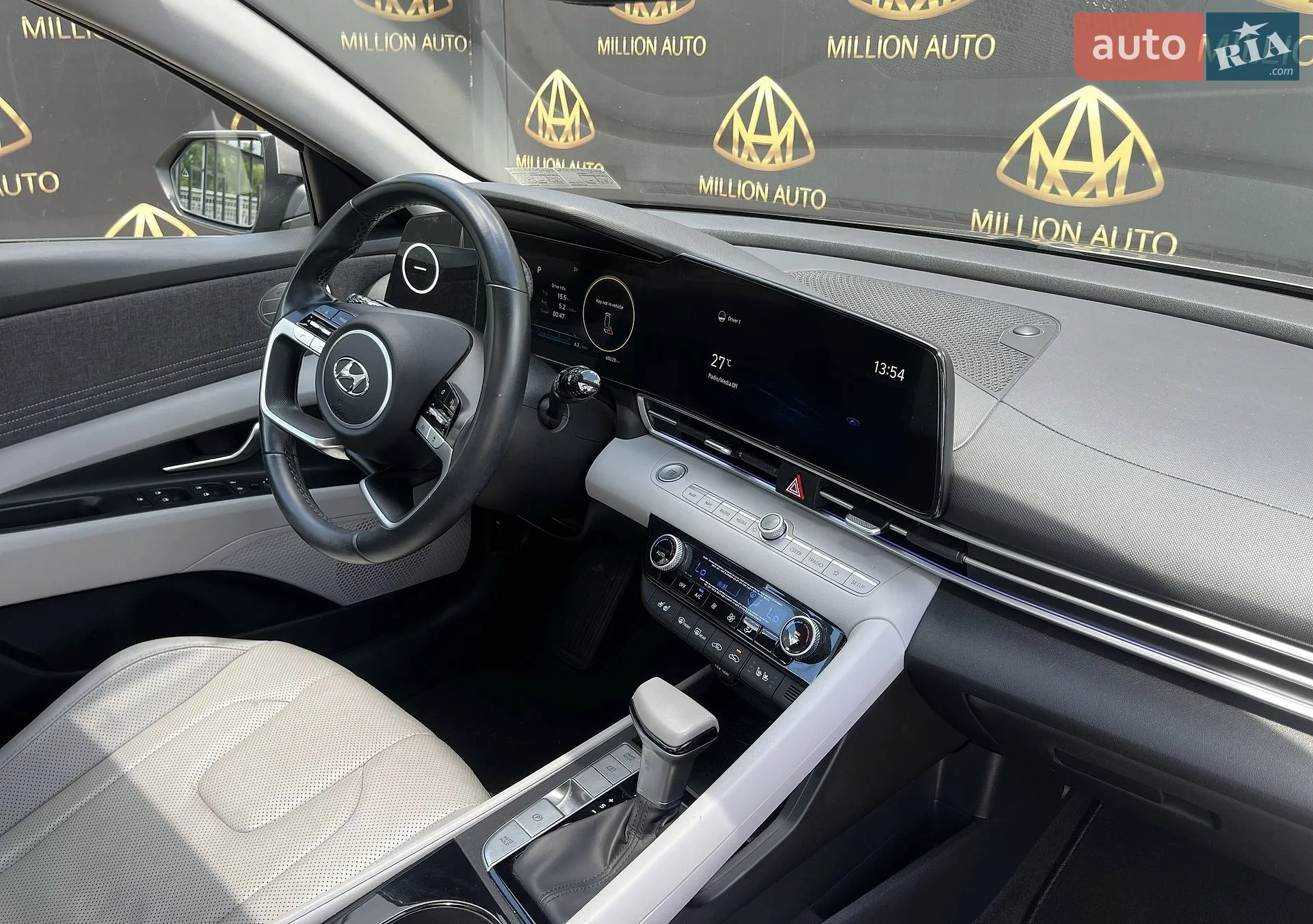 2021 Hyundai Elantra - мініатюра 13