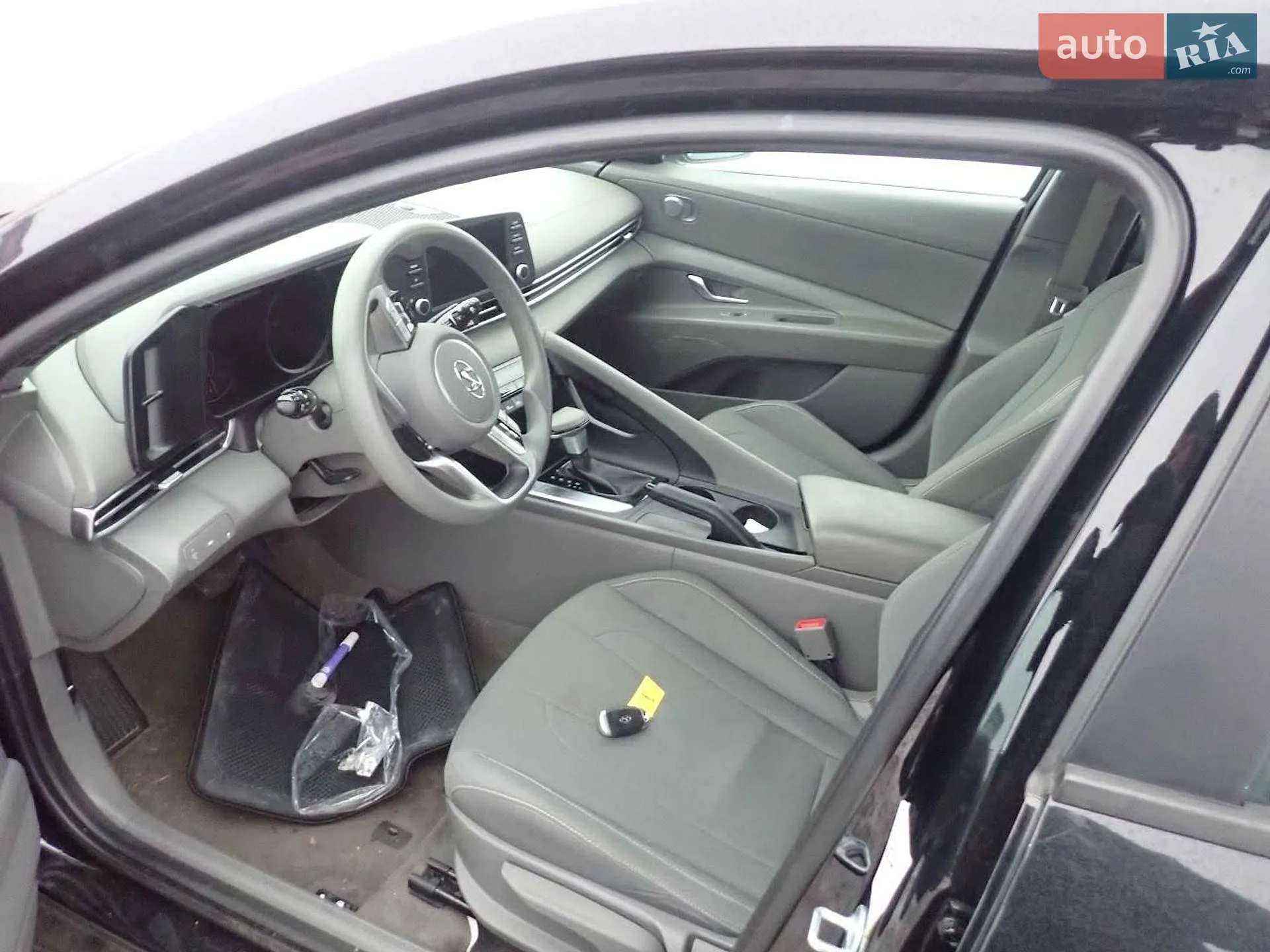 2023 Hyundai Elantra - мініатюра 14