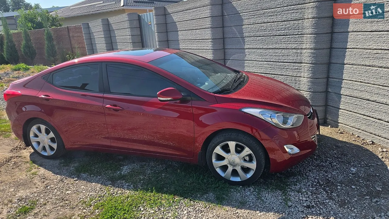 2011 Hyundai Elantra - мініатюра 13