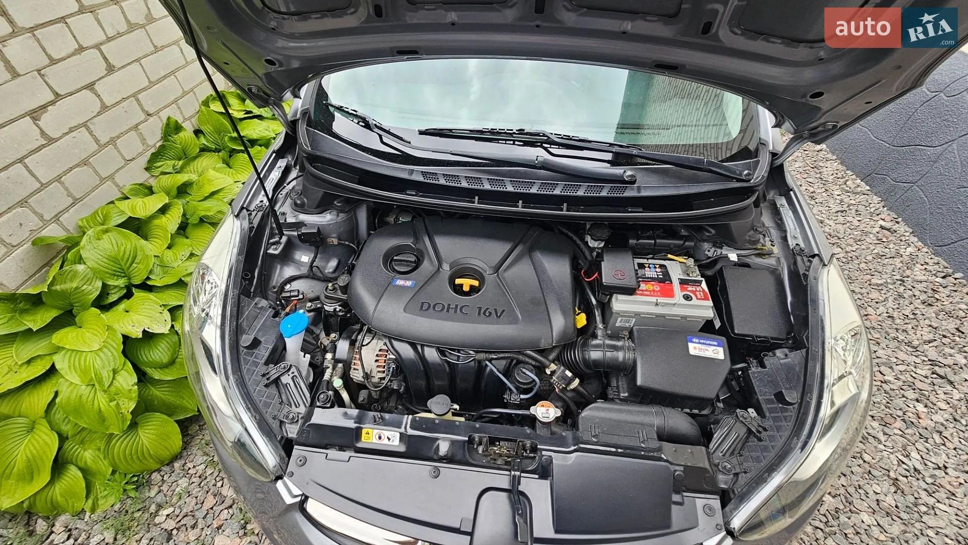 2012 Hyundai Elantra - мініатюра 12