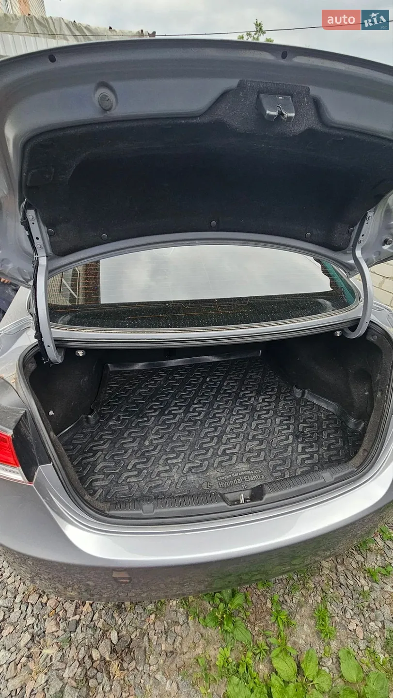 2012 Hyundai Elantra - мініатюра 15