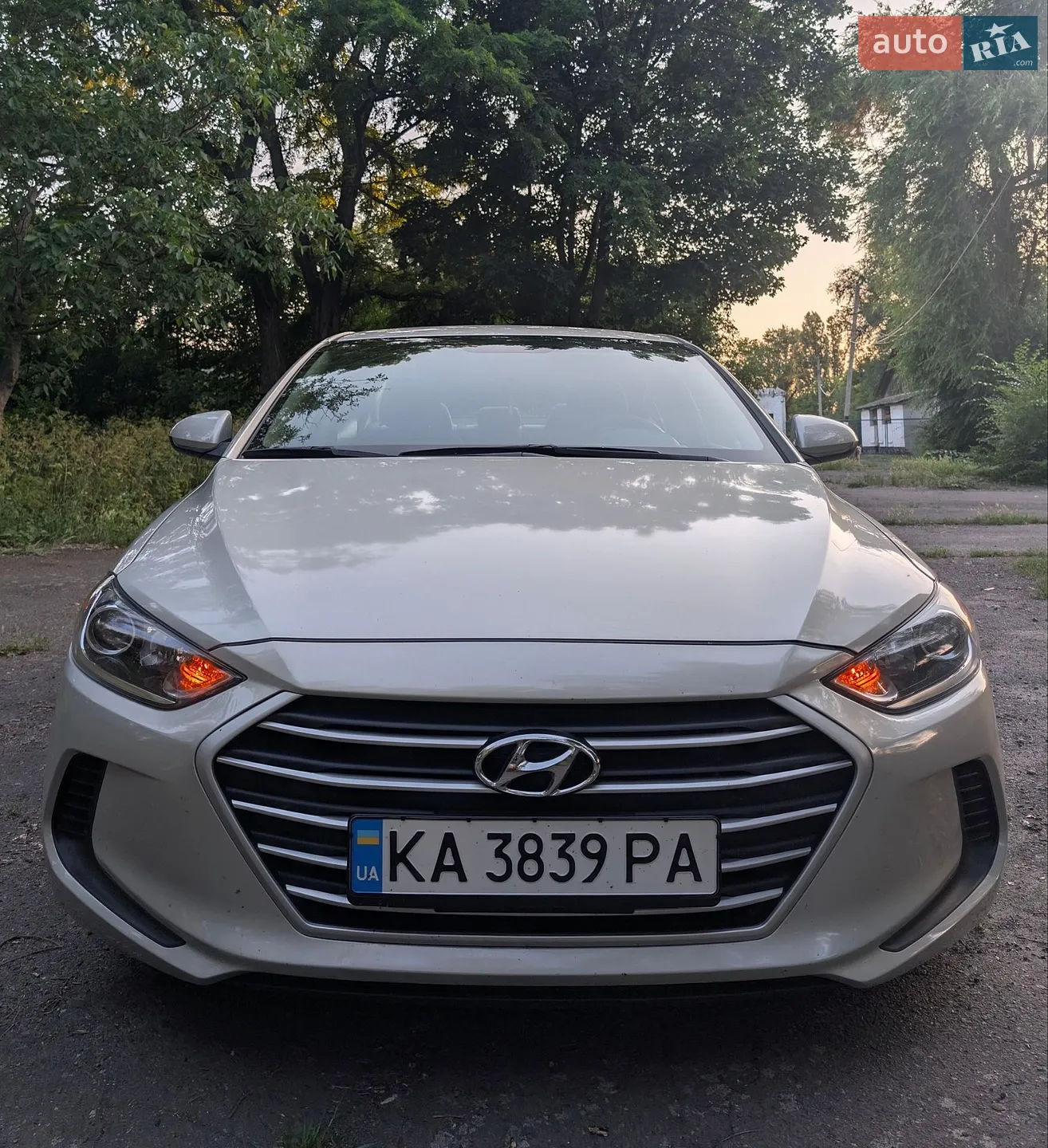 2018 Hyundai Elantra - мініатюра 2