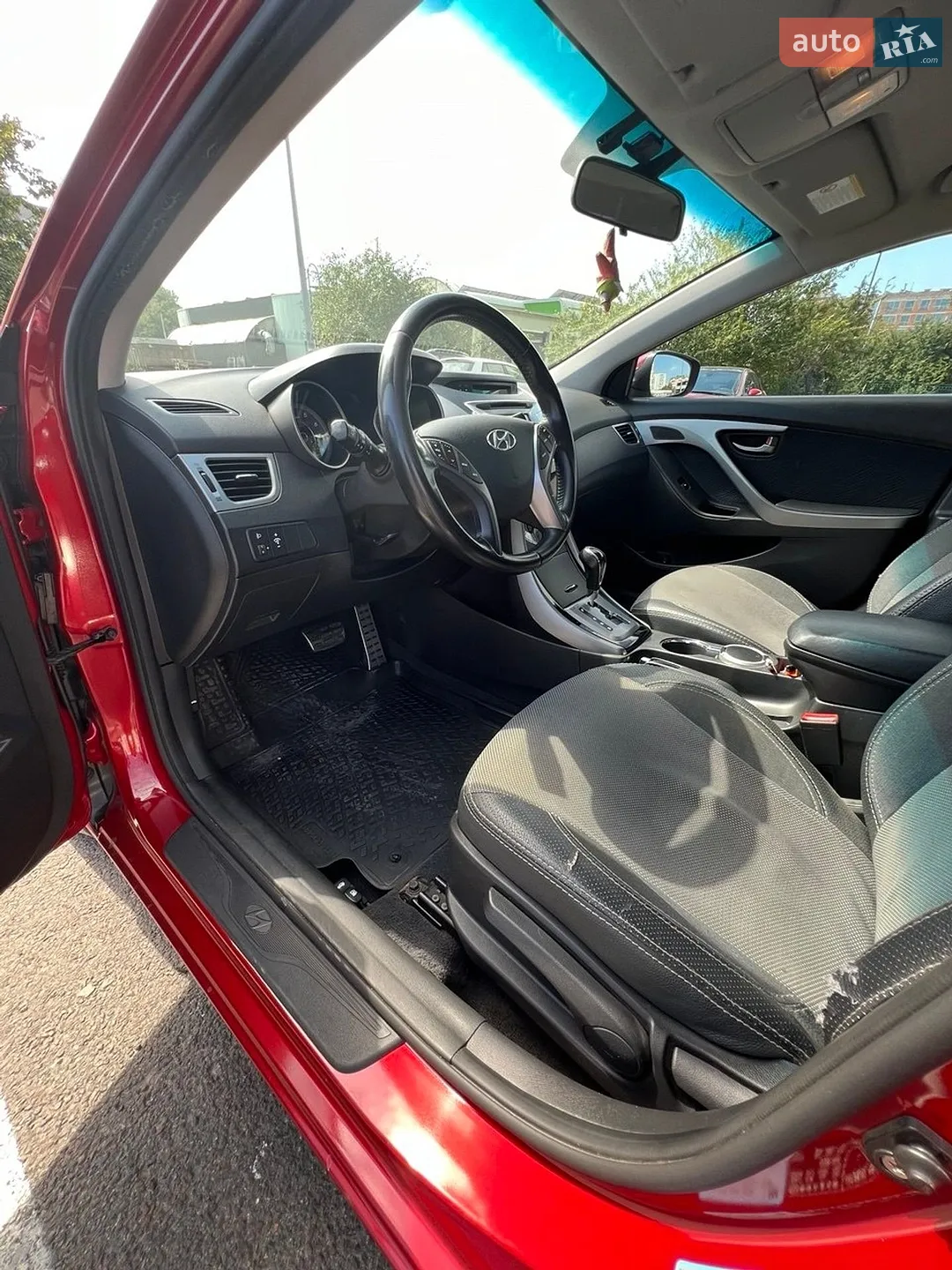 2013 Hyundai Elantra - мініатюра 34