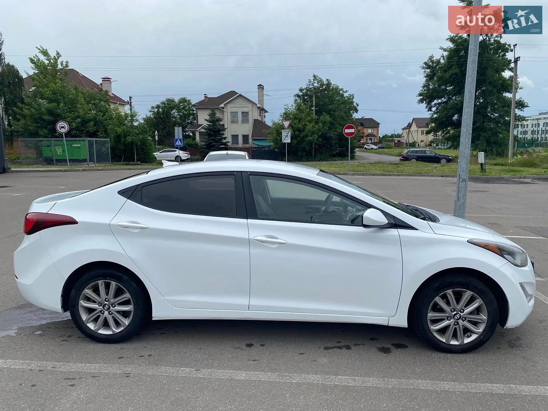2015 Hyundai Elantra - мініатюра 4