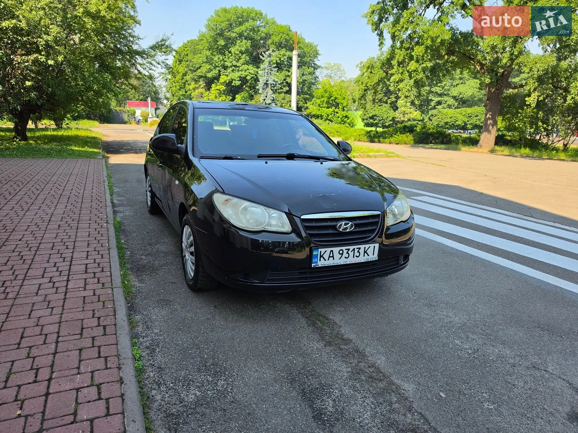 2010 Hyundai Elantra - мініатюра 11