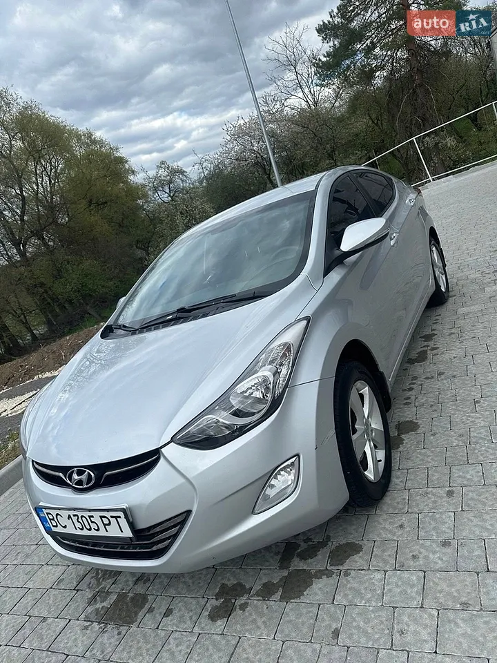 2013 Hyundai Elantra - мініатюра 47