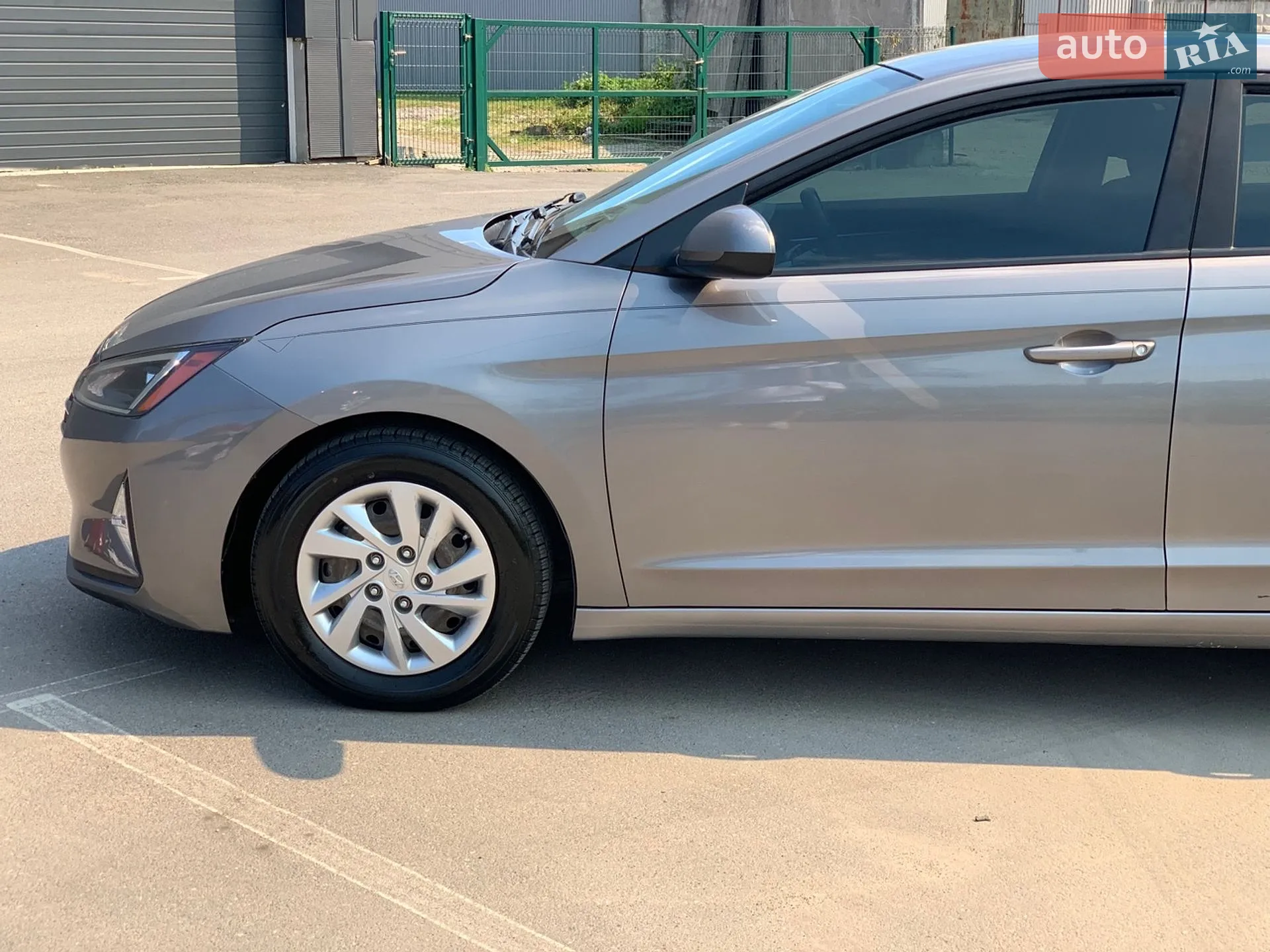2019 Hyundai Elantra - мініатюра 20