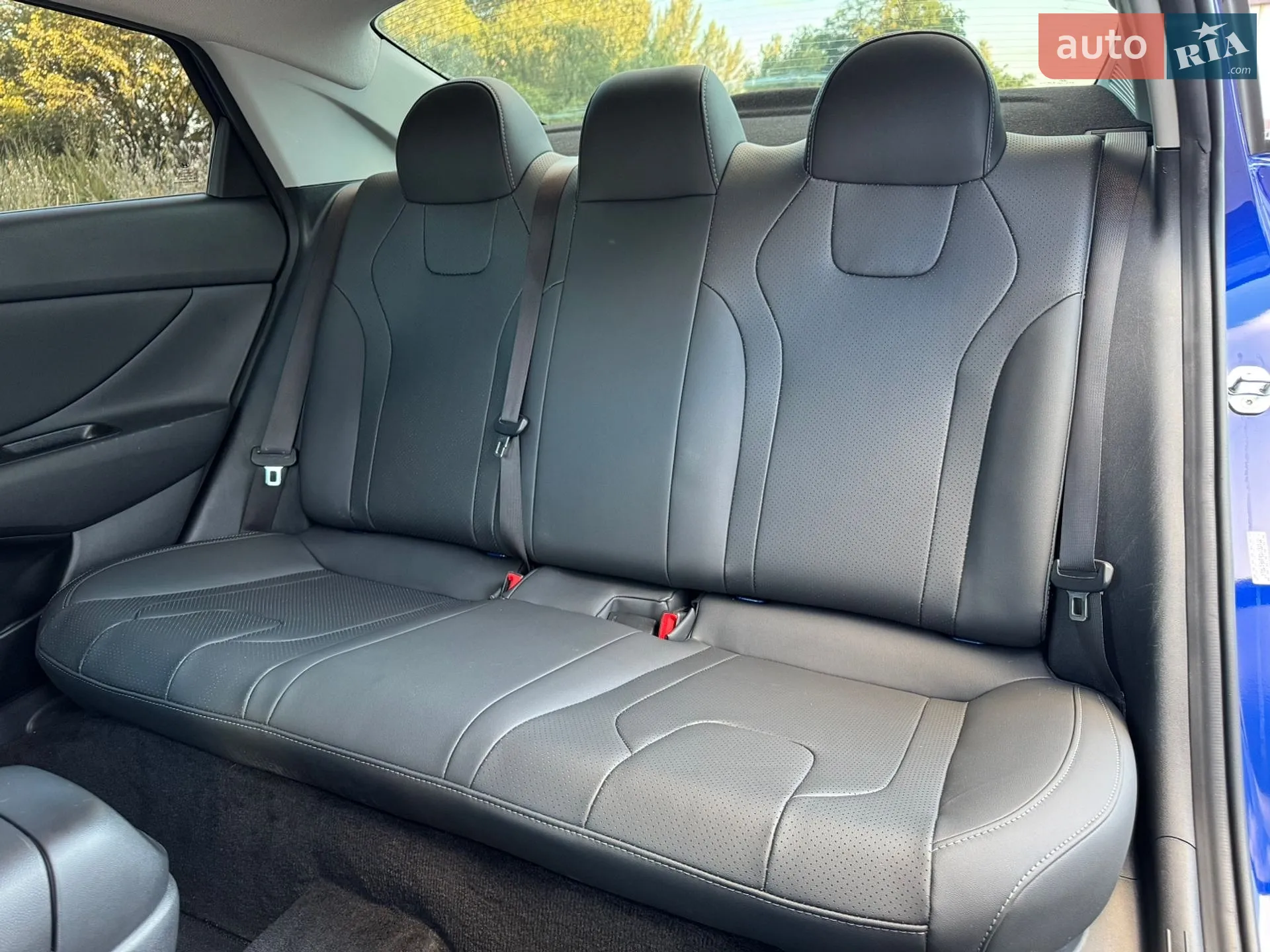 2021 Hyundai Elantra - мініатюра 29