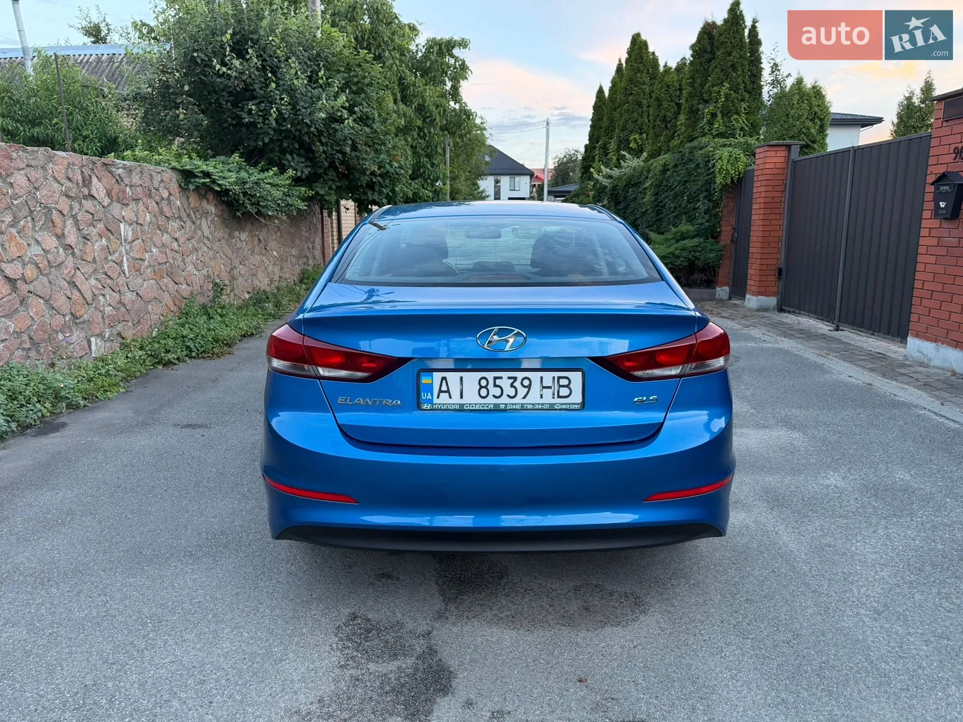 2017 Hyundai Elantra - мініатюра 6